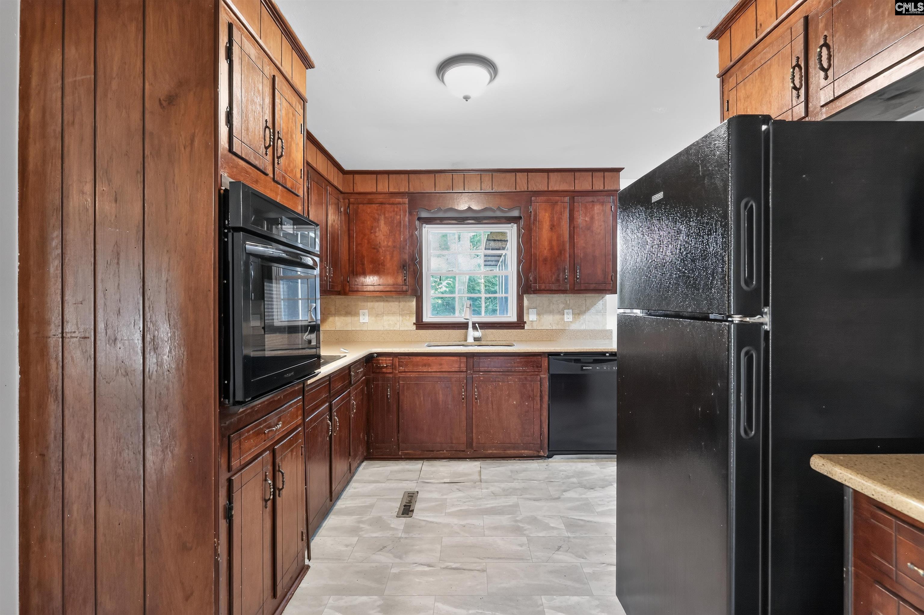 119 Charing Cross Road Irmo, SC 29063