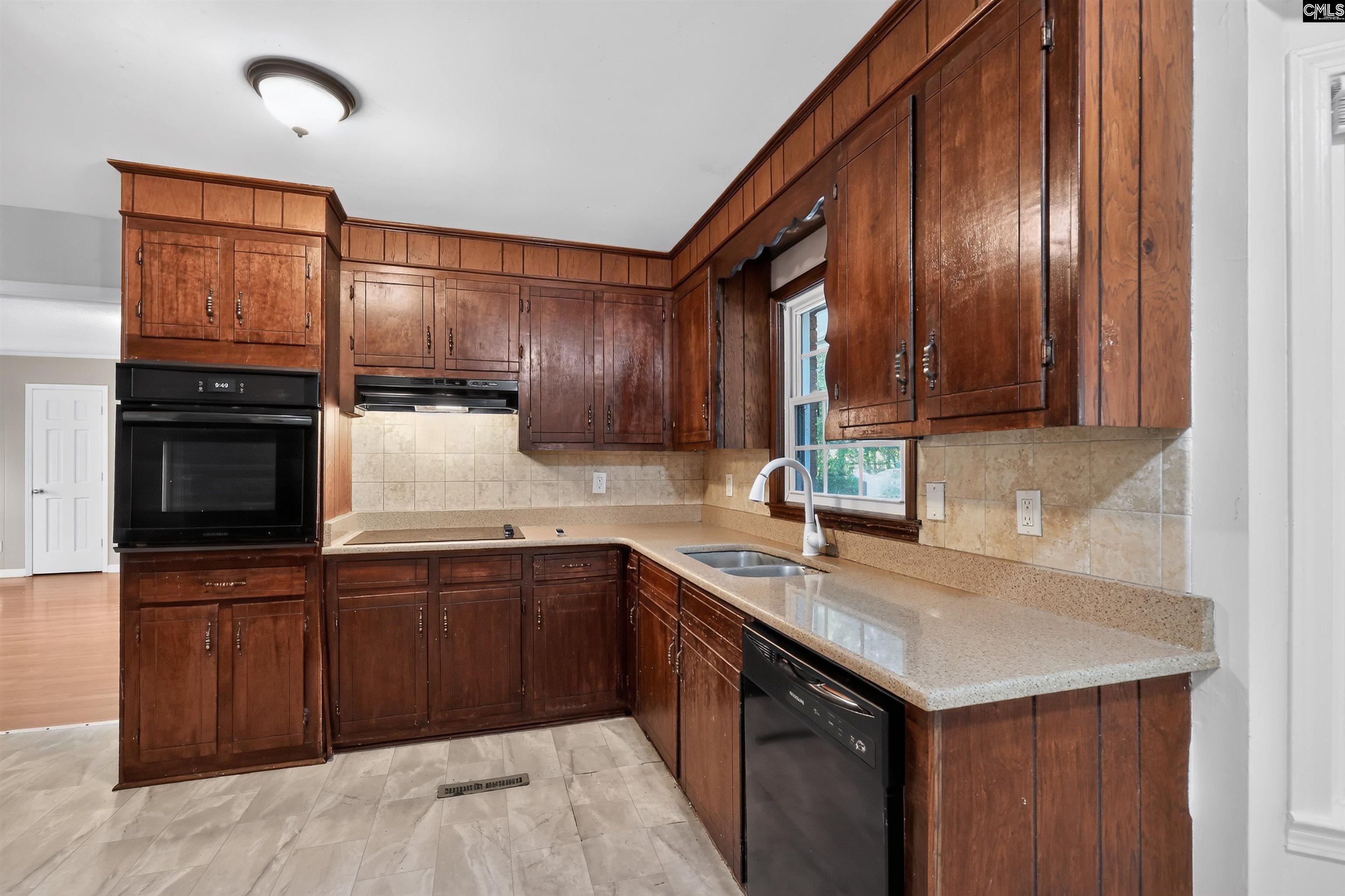 119 Charing Cross Road Irmo, SC 29063