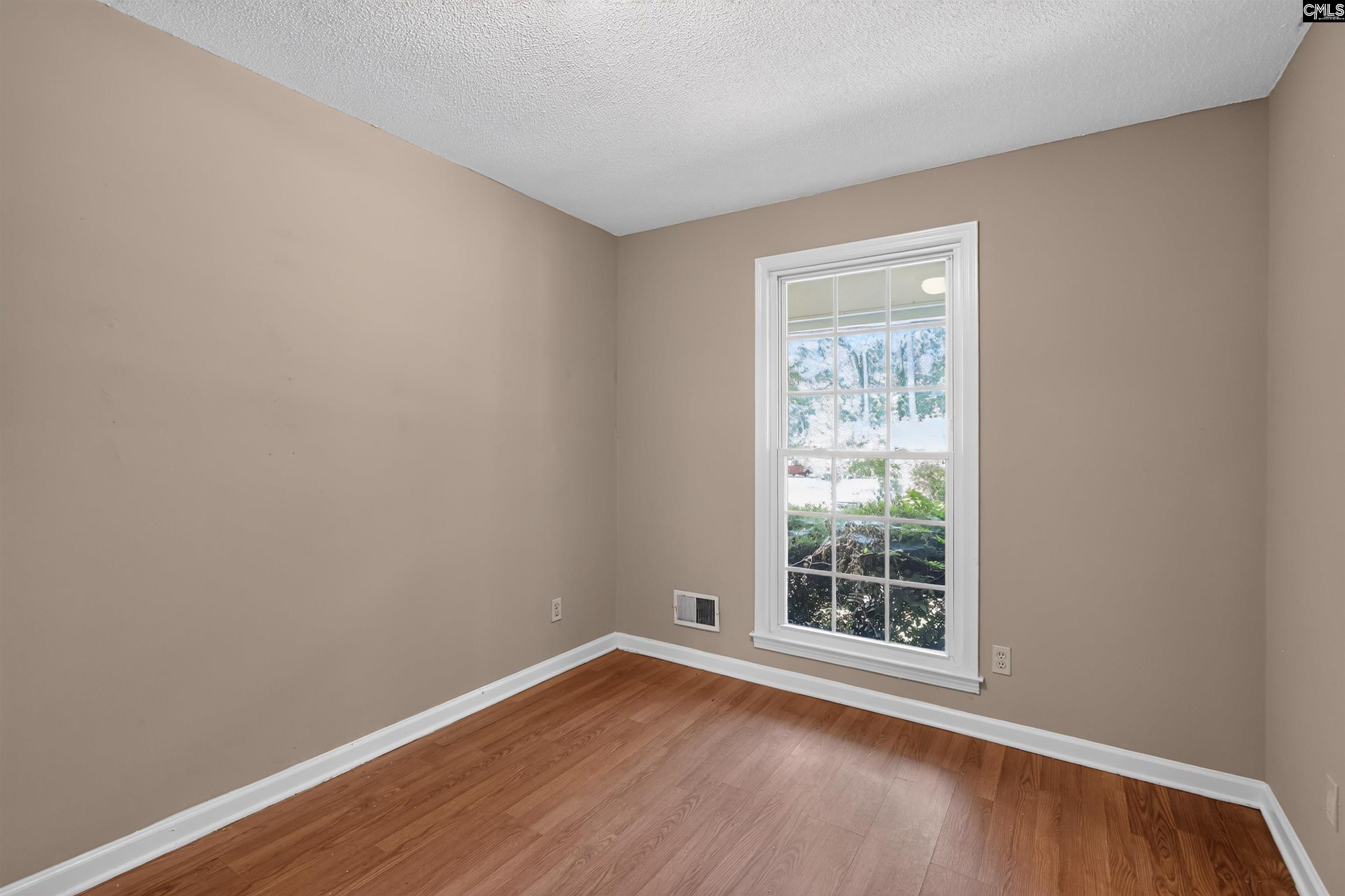 119 Charing Cross Road Irmo, SC 29063