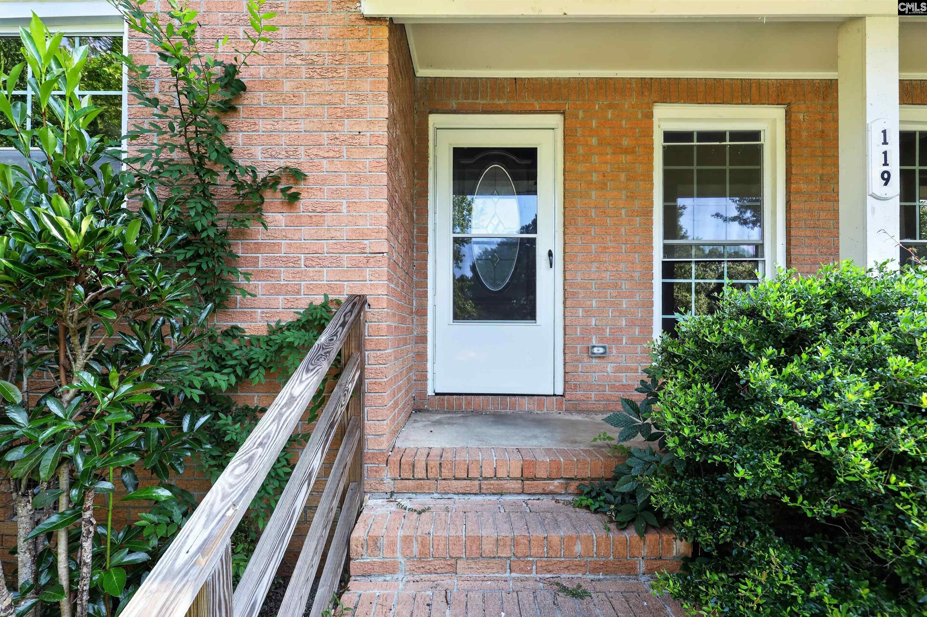 119 Charing Cross Road Irmo, SC 29063