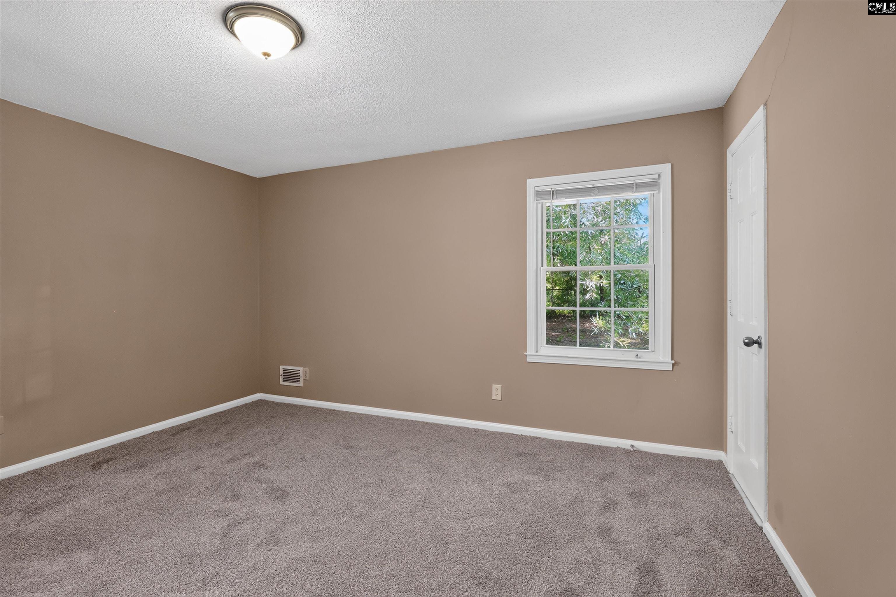 119 Charing Cross Road Irmo, SC 29063