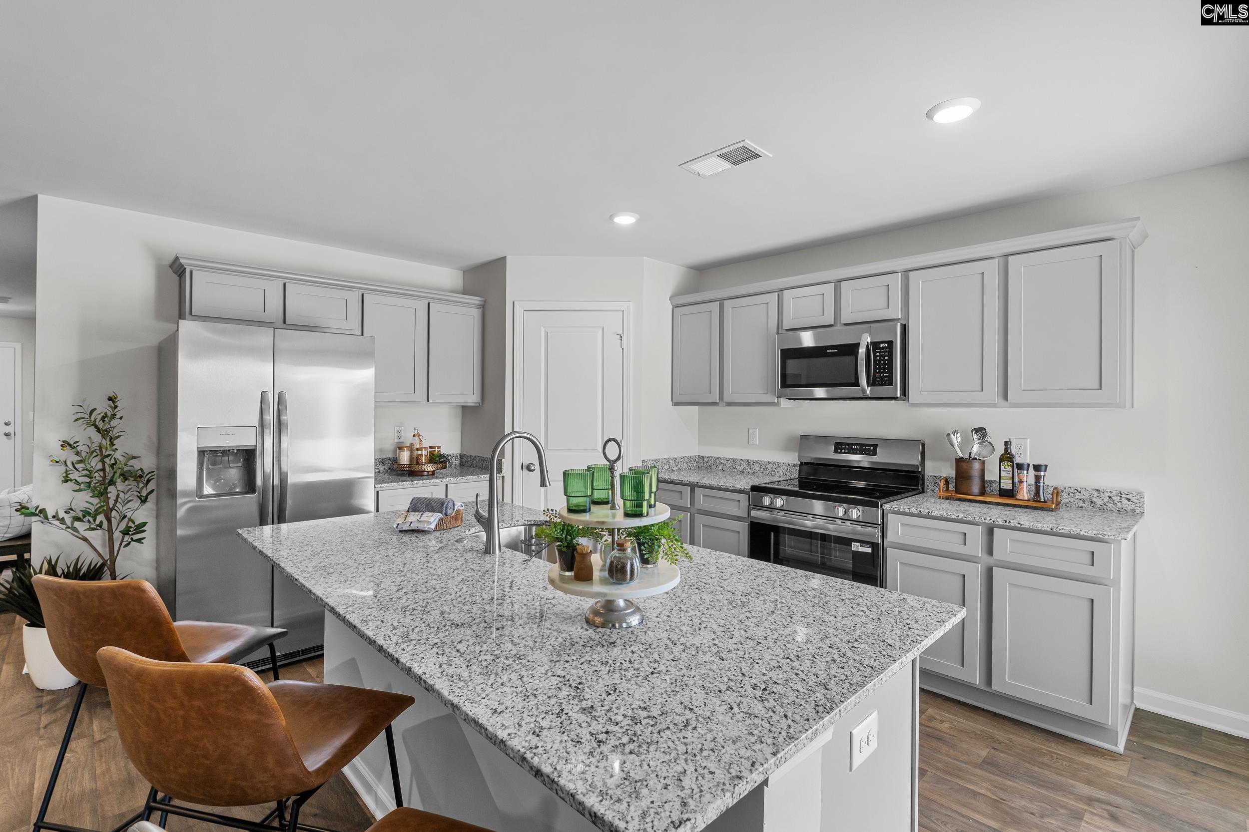 653 Marbled Teal Lane Hopkins, SC 29061