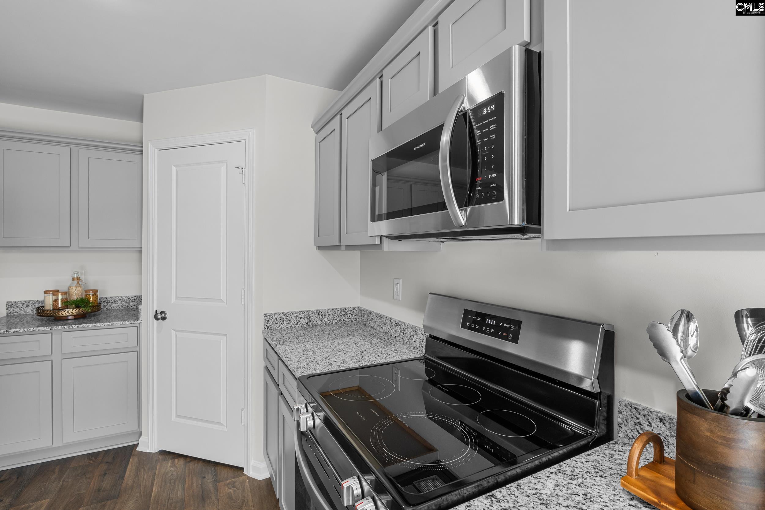653 Marbled Teal Lane Hopkins, SC 29061