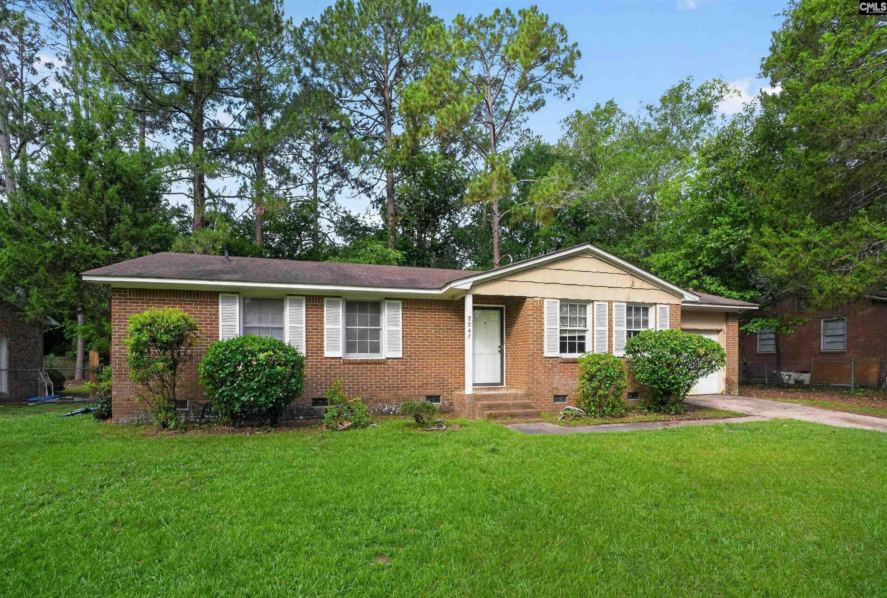 2247 S Partridge Circle Hopkins, SC 29061