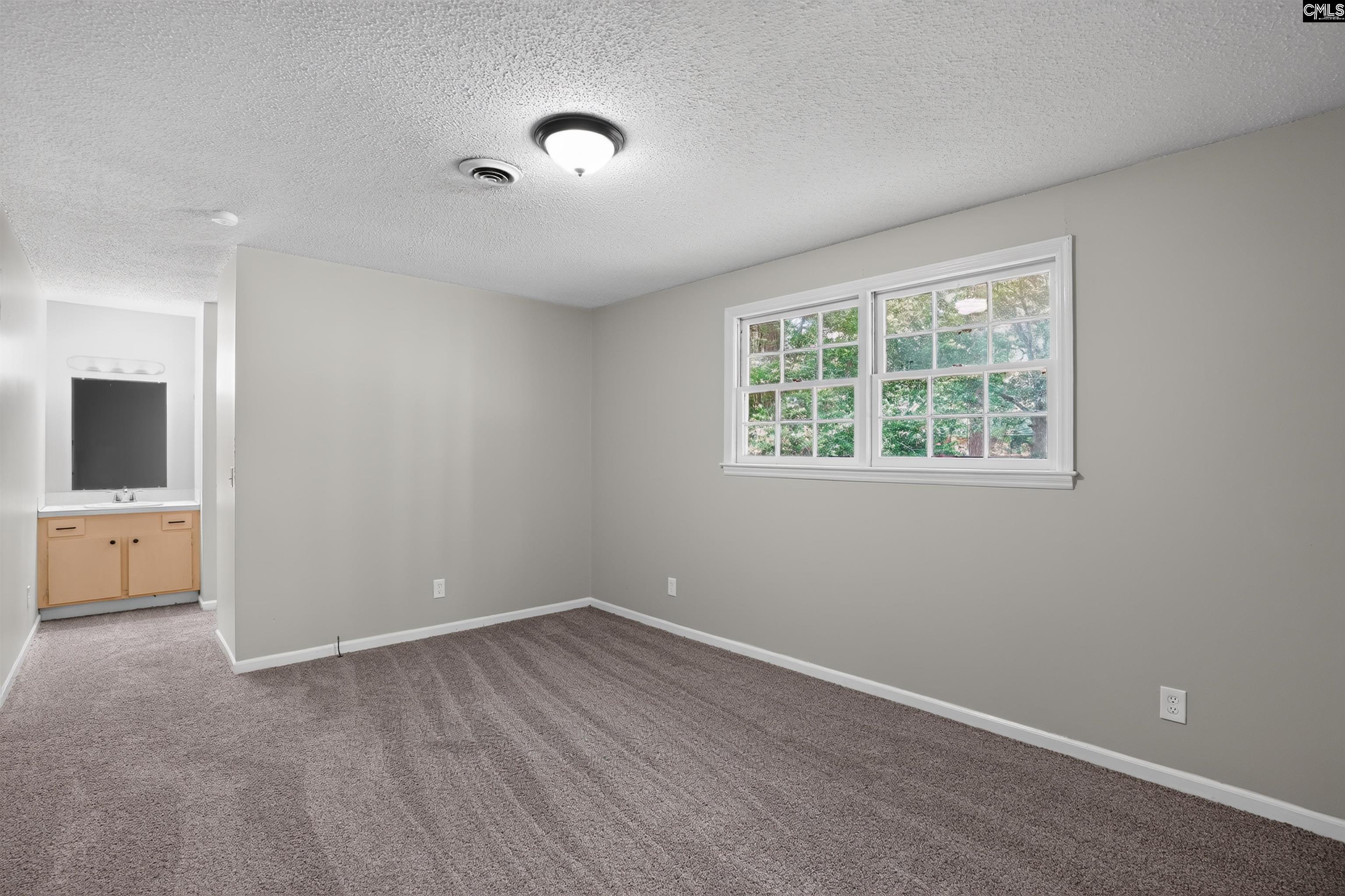 2247 S Partridge Circle Hopkins, SC 29061