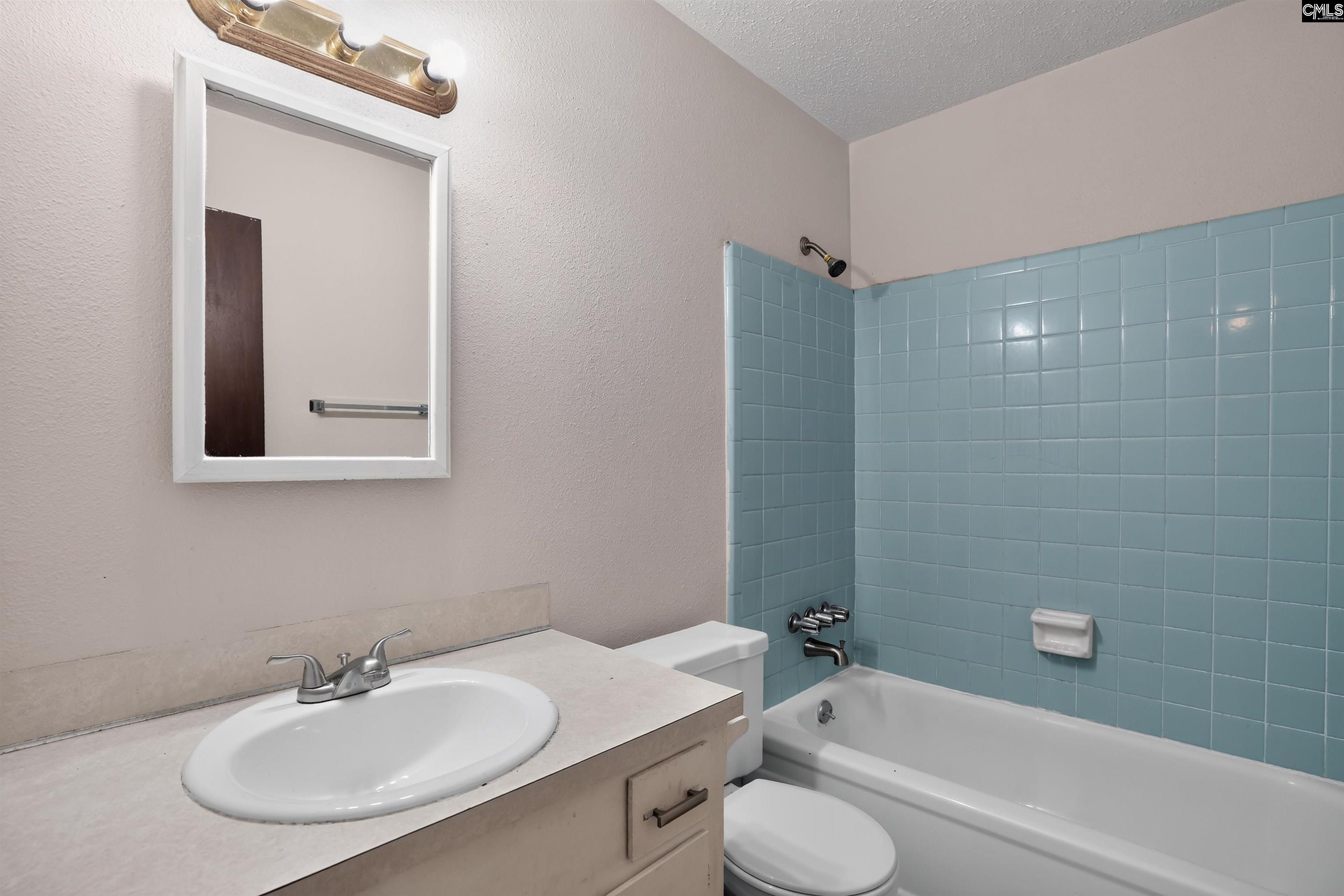 2247 S Partridge Circle Hopkins, SC 29061
