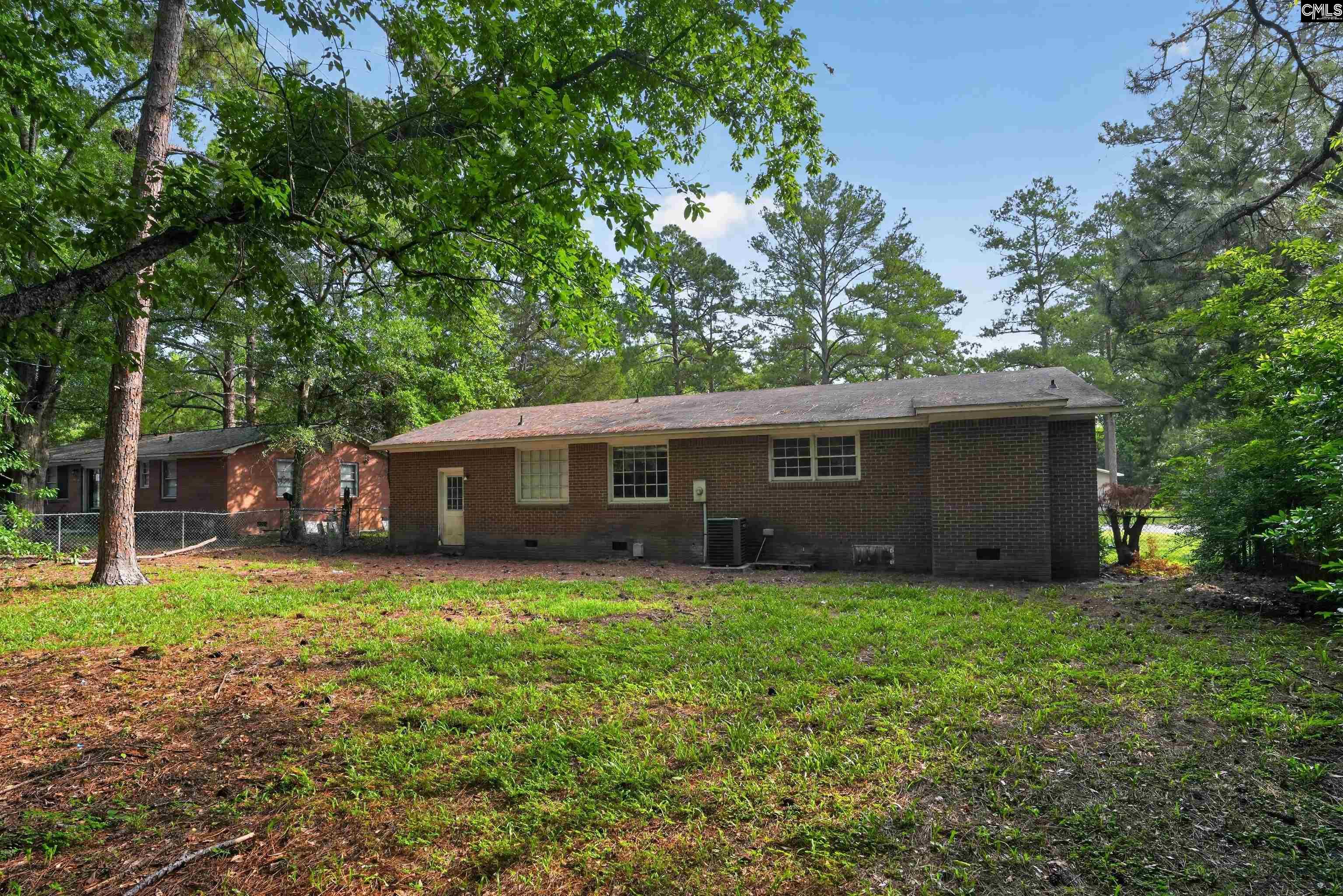 2247 S Partridge Circle Hopkins, SC 29061