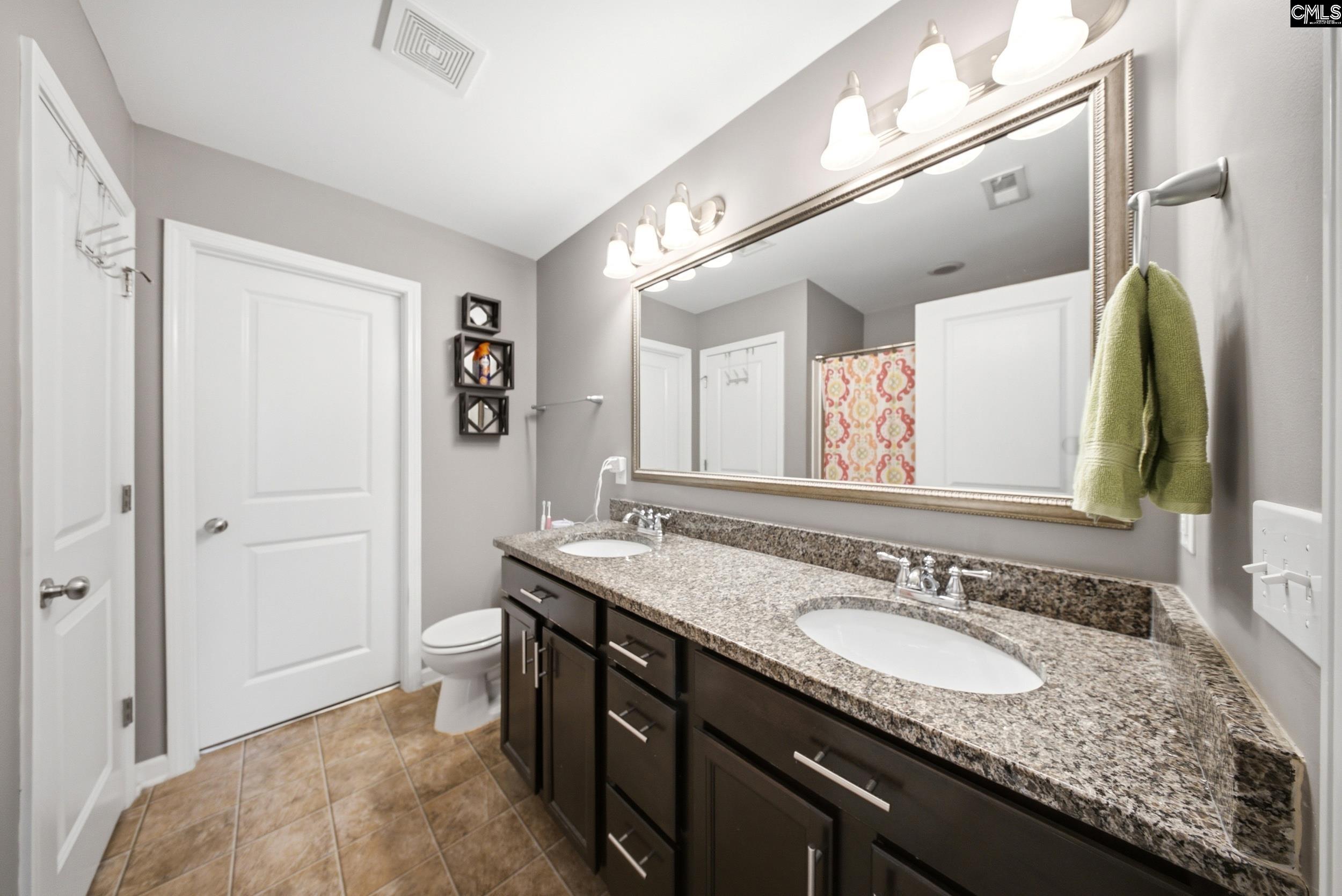232 Chestnut Oak Lane Lexington, SC 29169