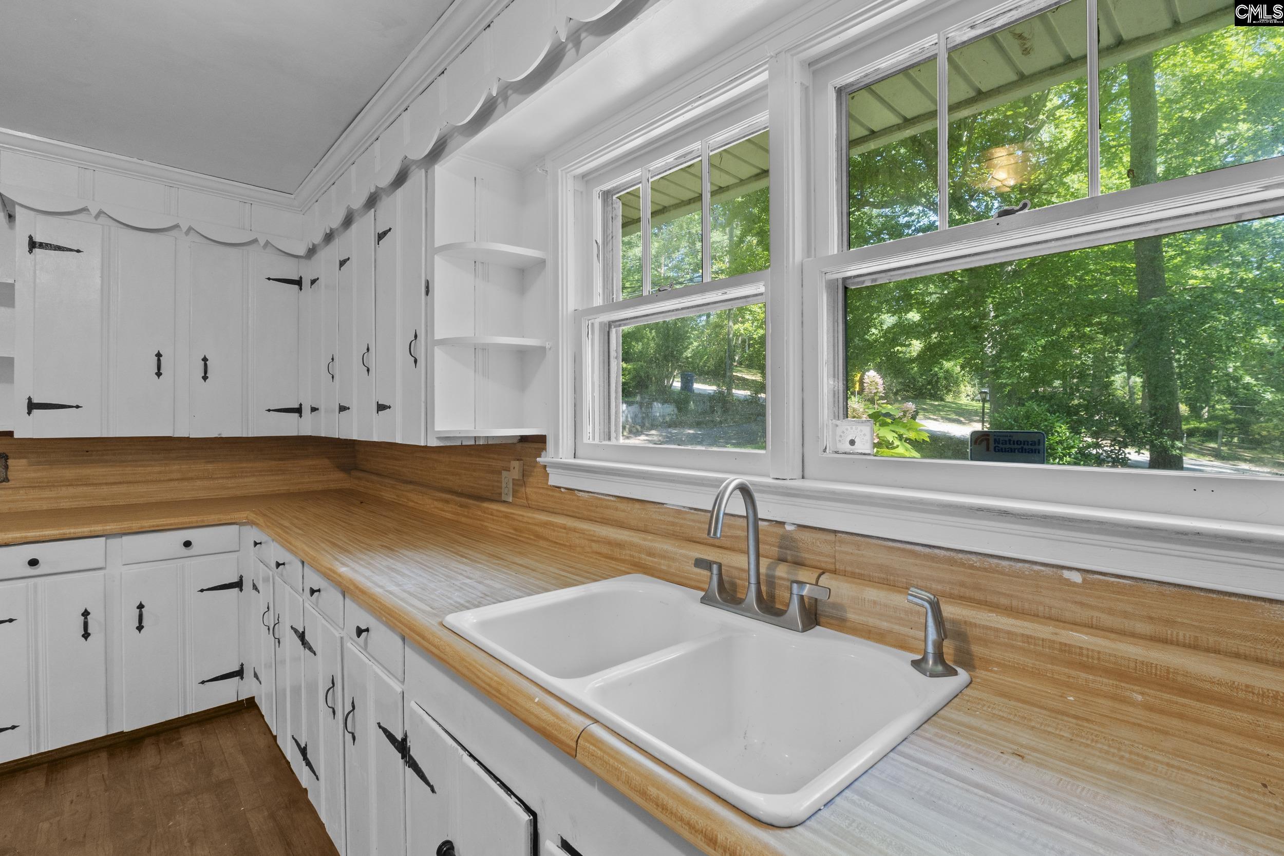 1443 Saluda River Drive West Columbia, SC 29169