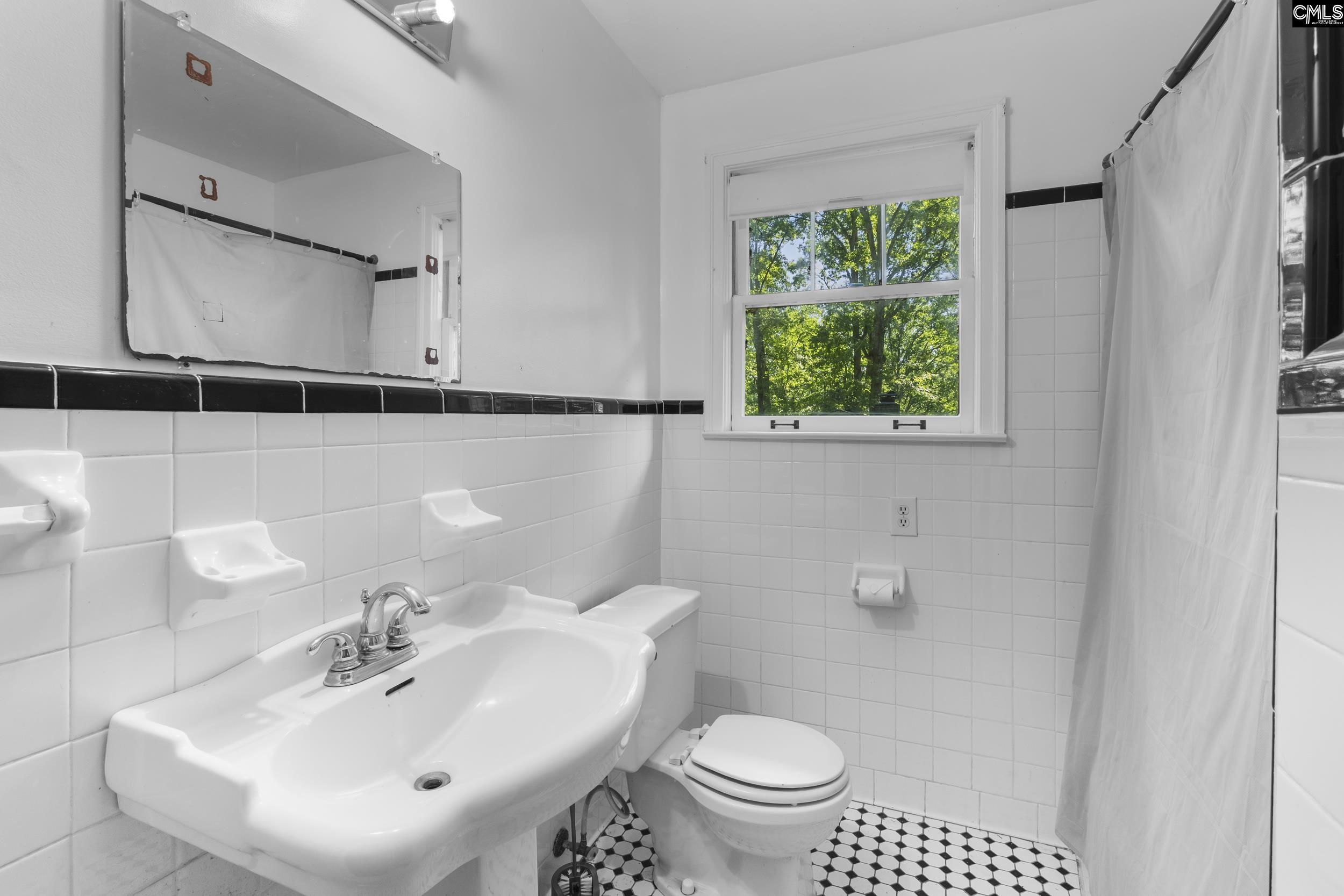 1443 Saluda River Drive West Columbia, SC 29169