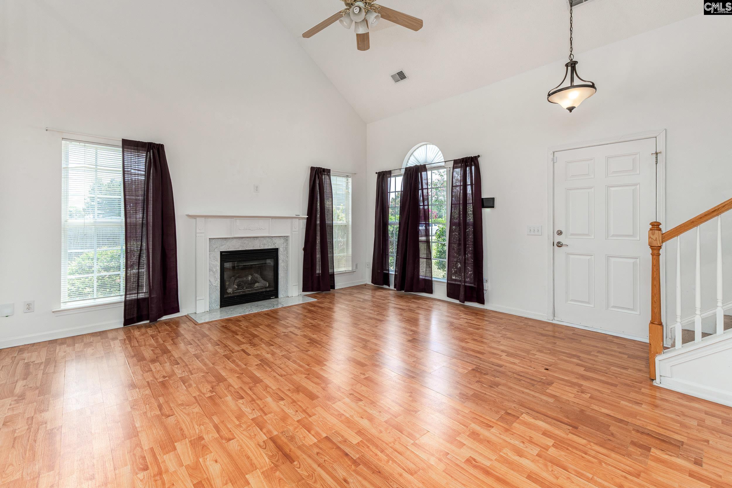 4 Hempstead Place Columbia, SC 29229