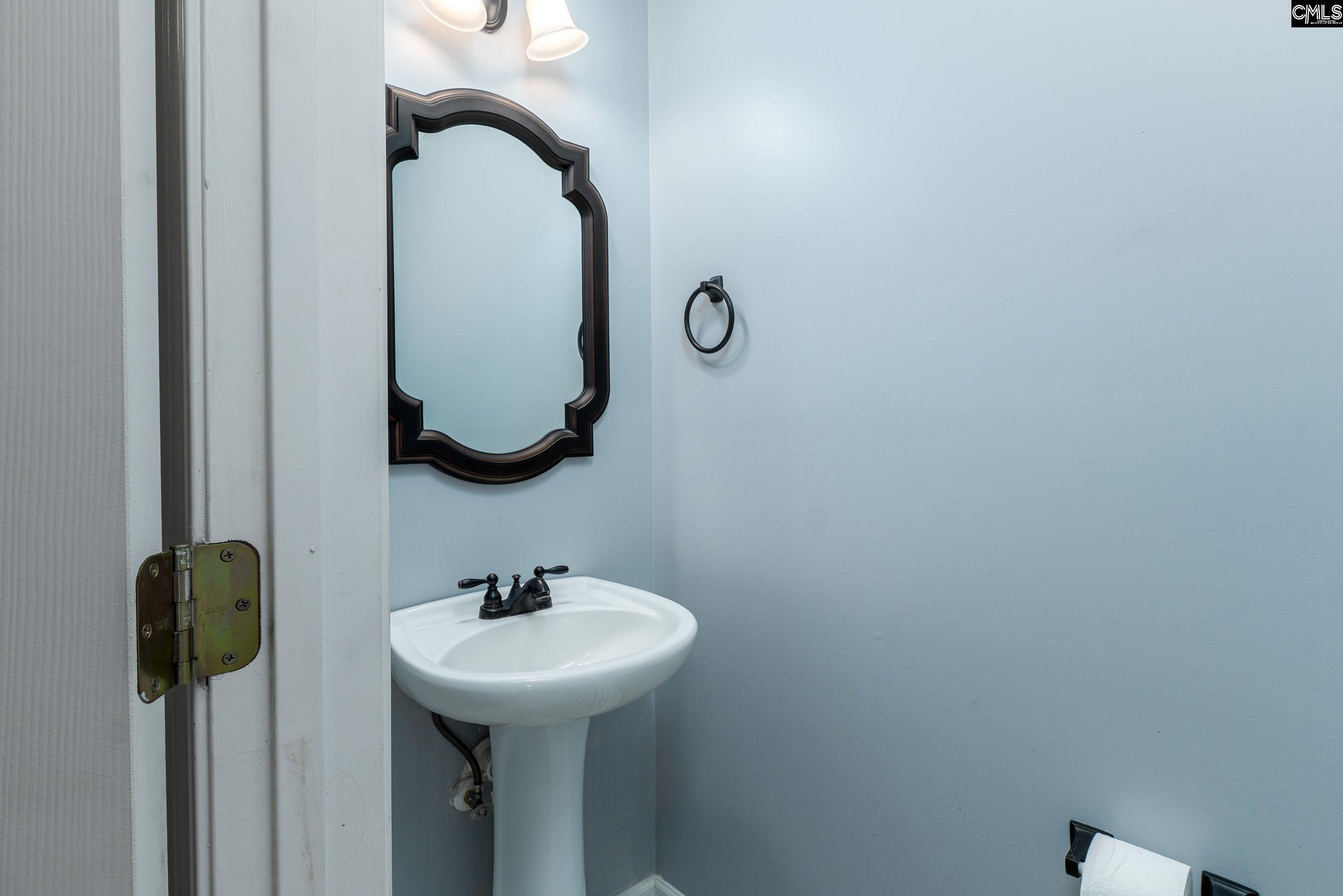4 Hempstead Place Columbia, SC 29229
