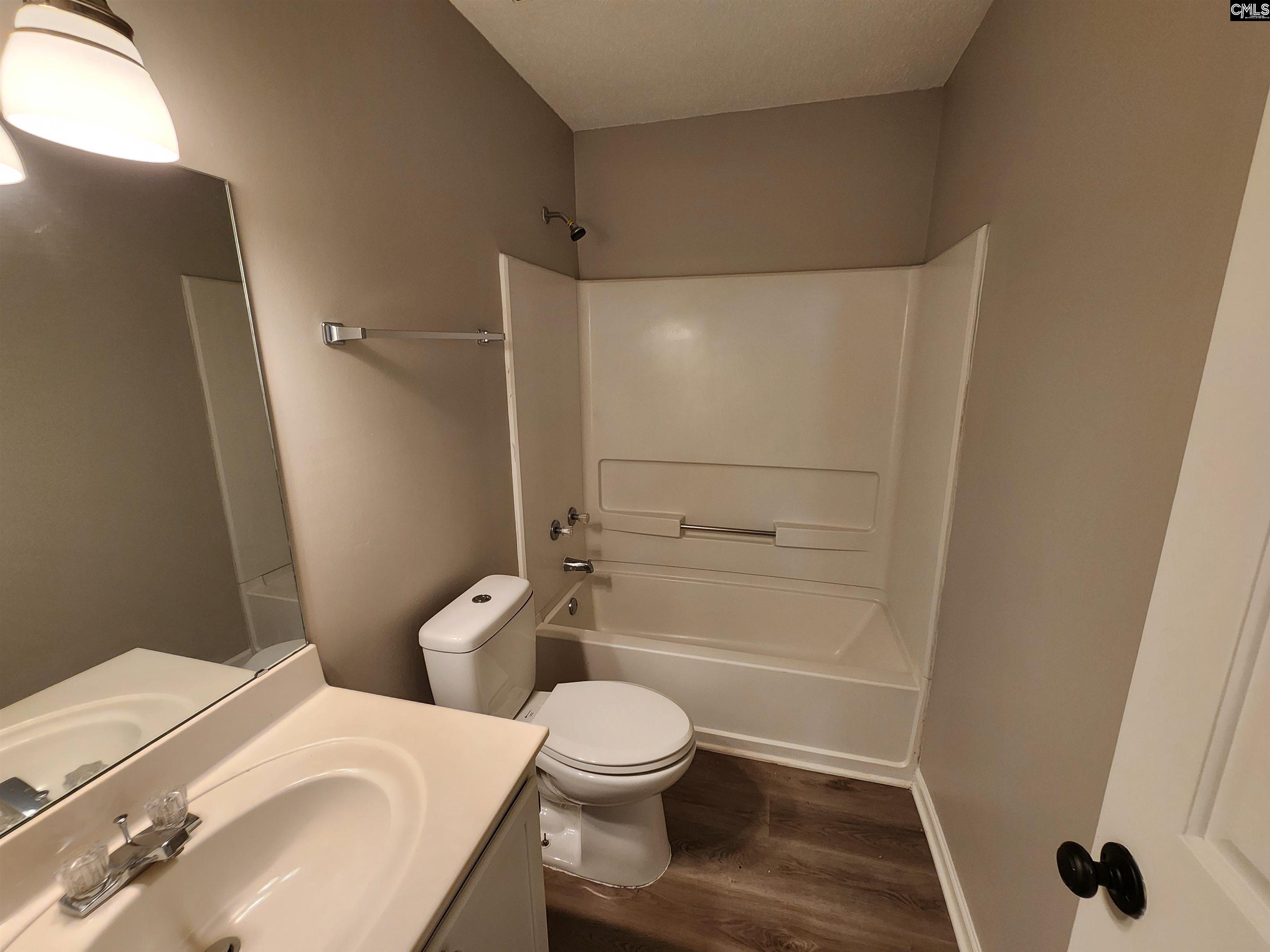 100 Beech Tree Court Lexington, SC 29073