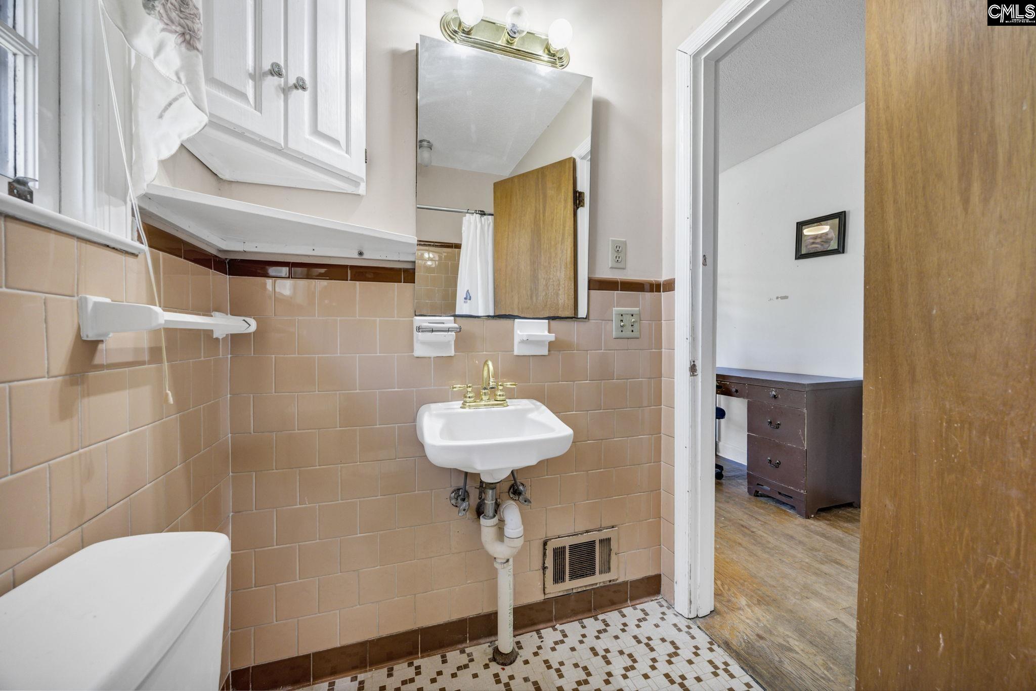 1531 Alma Road Columbia, SC 29209