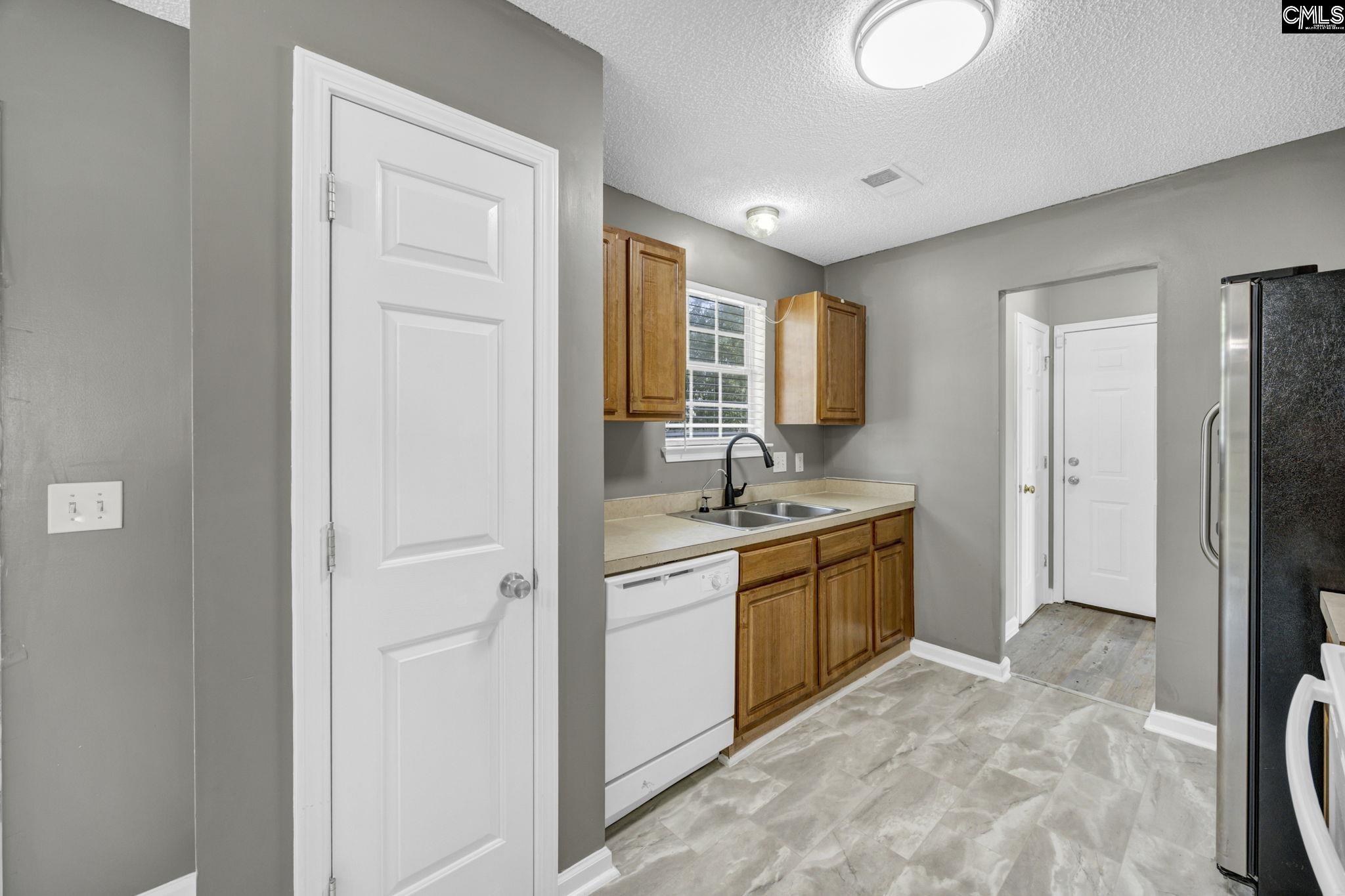 121 Kelberry Court Lexington, SC 29073