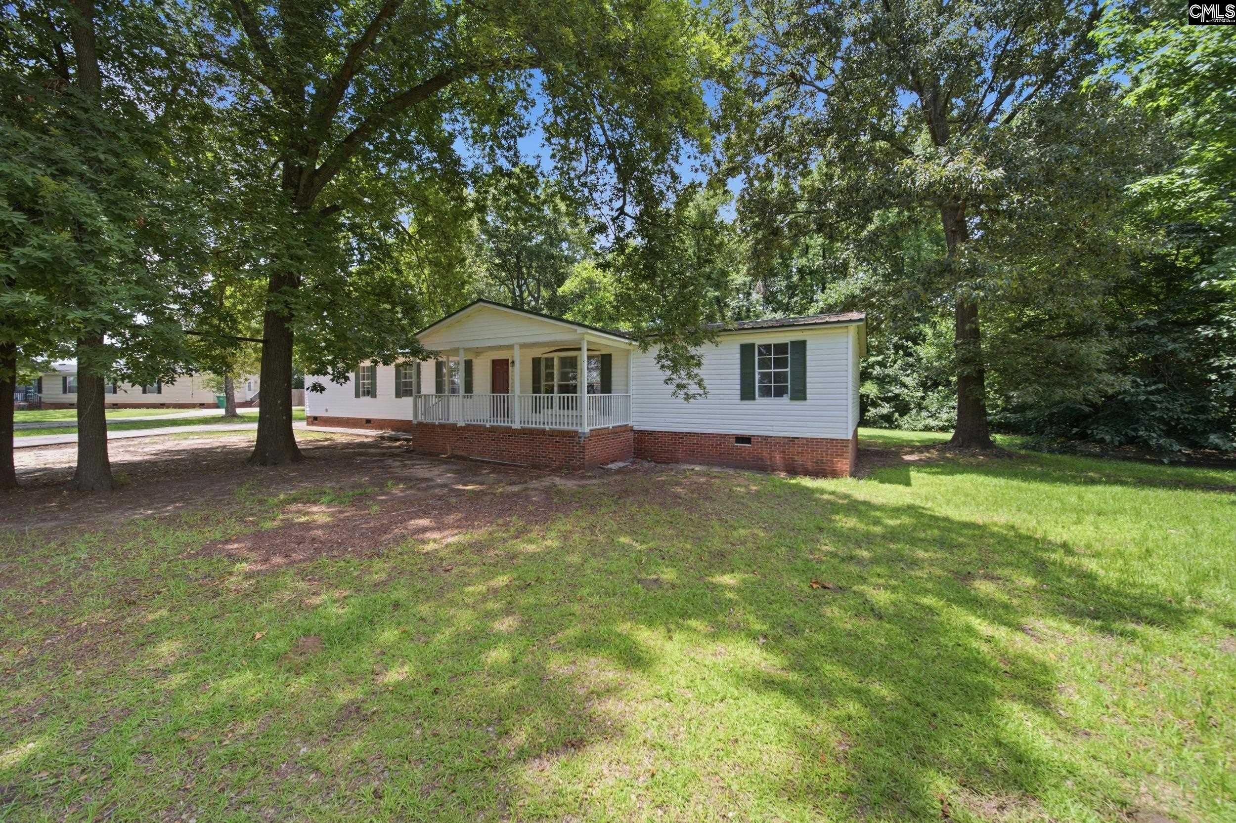 3715 Delaware Drive Dalzell, SC 29040