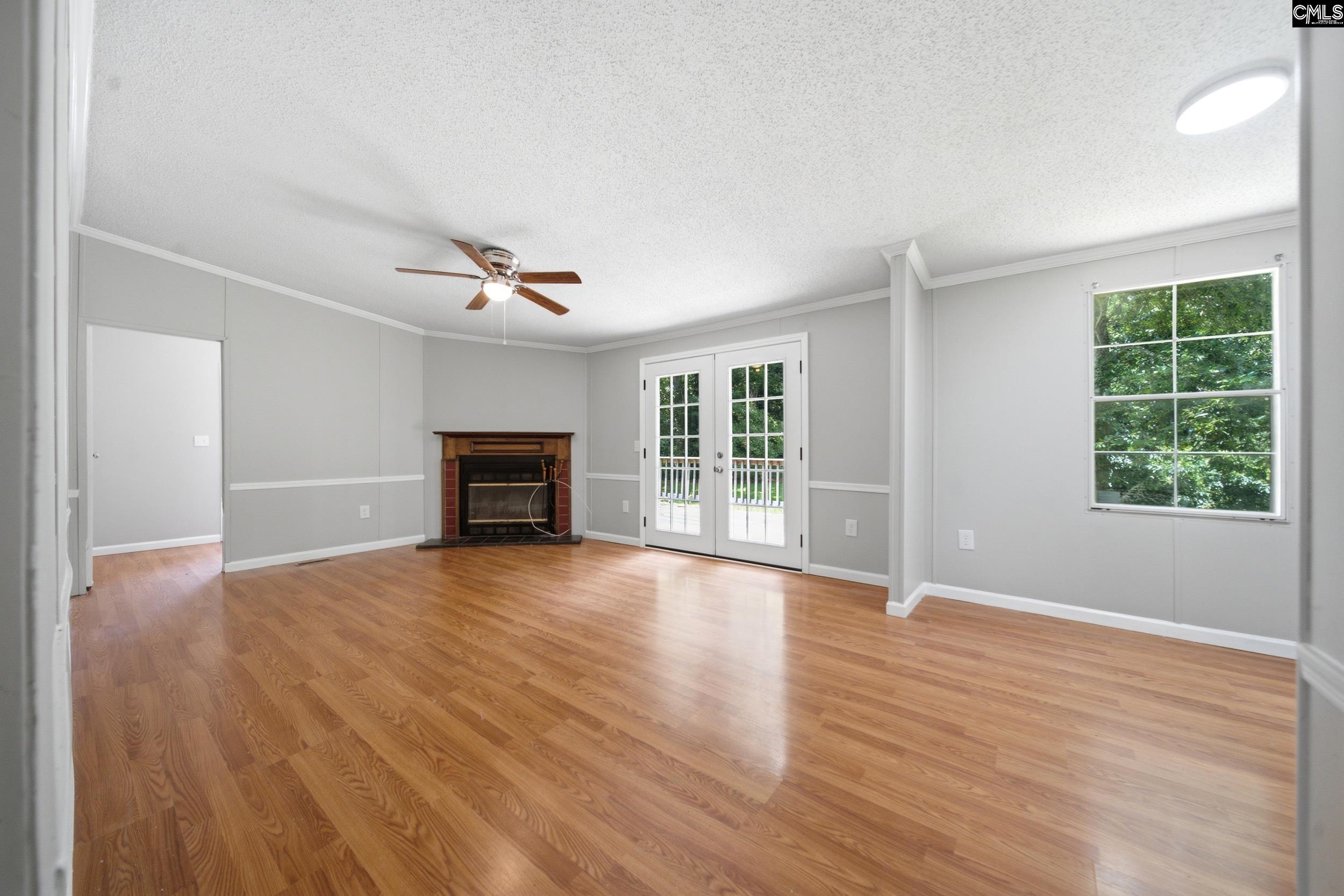 3715 Delaware Drive Dalzell, SC 29040