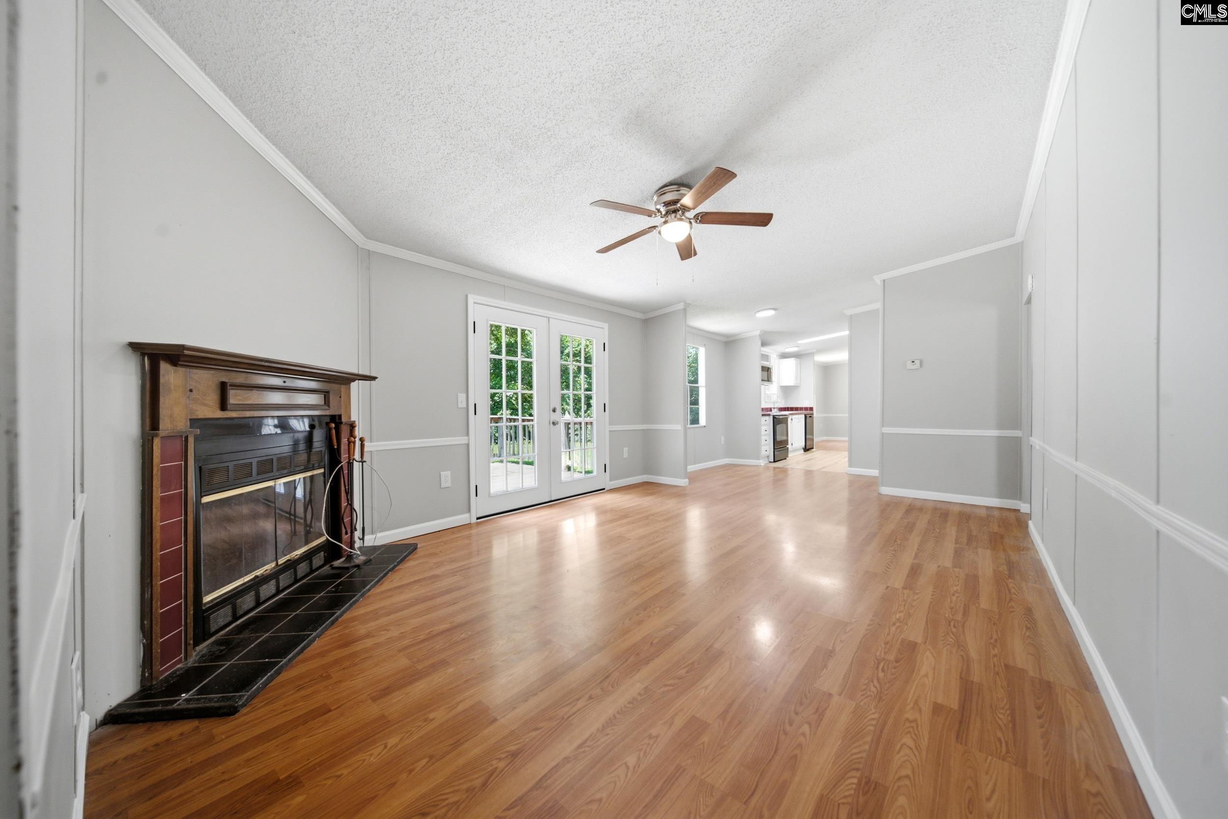 3715 Delaware Drive Dalzell, SC 29040