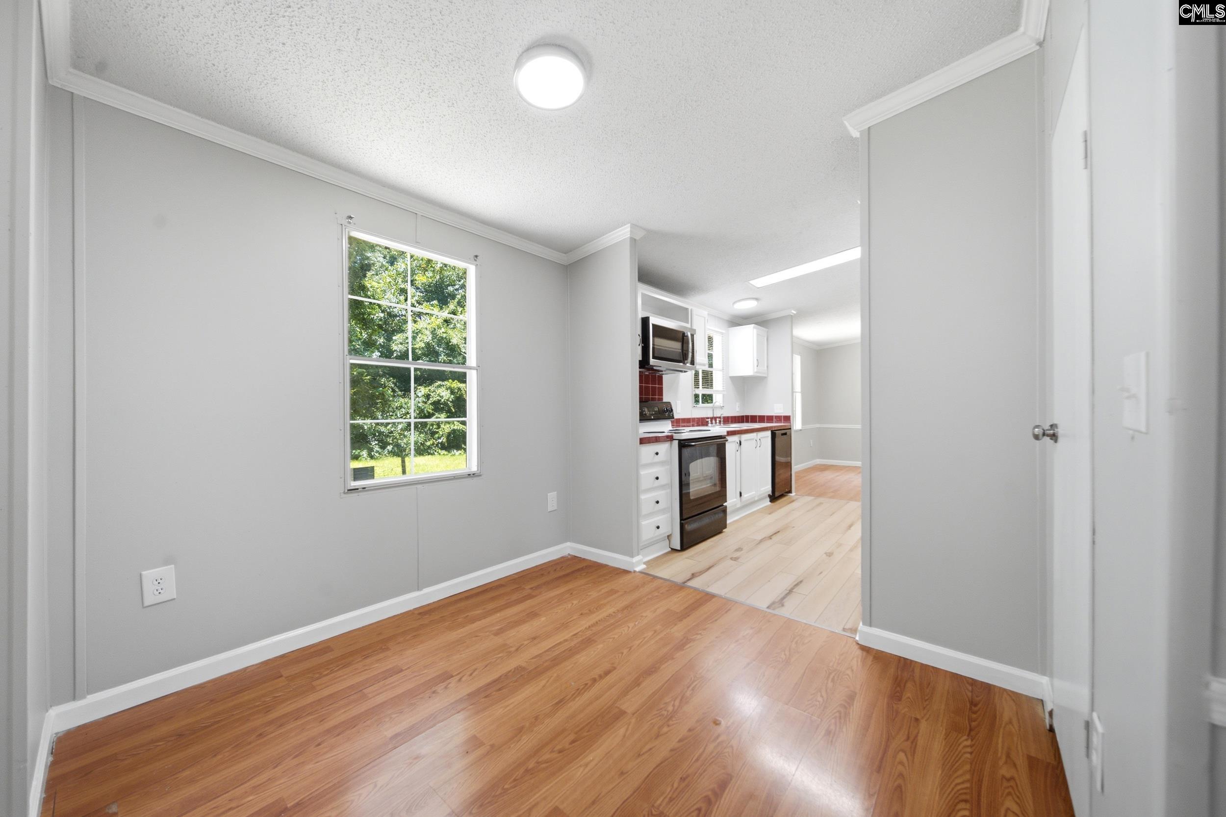 3715 Delaware Drive Dalzell, SC 29040