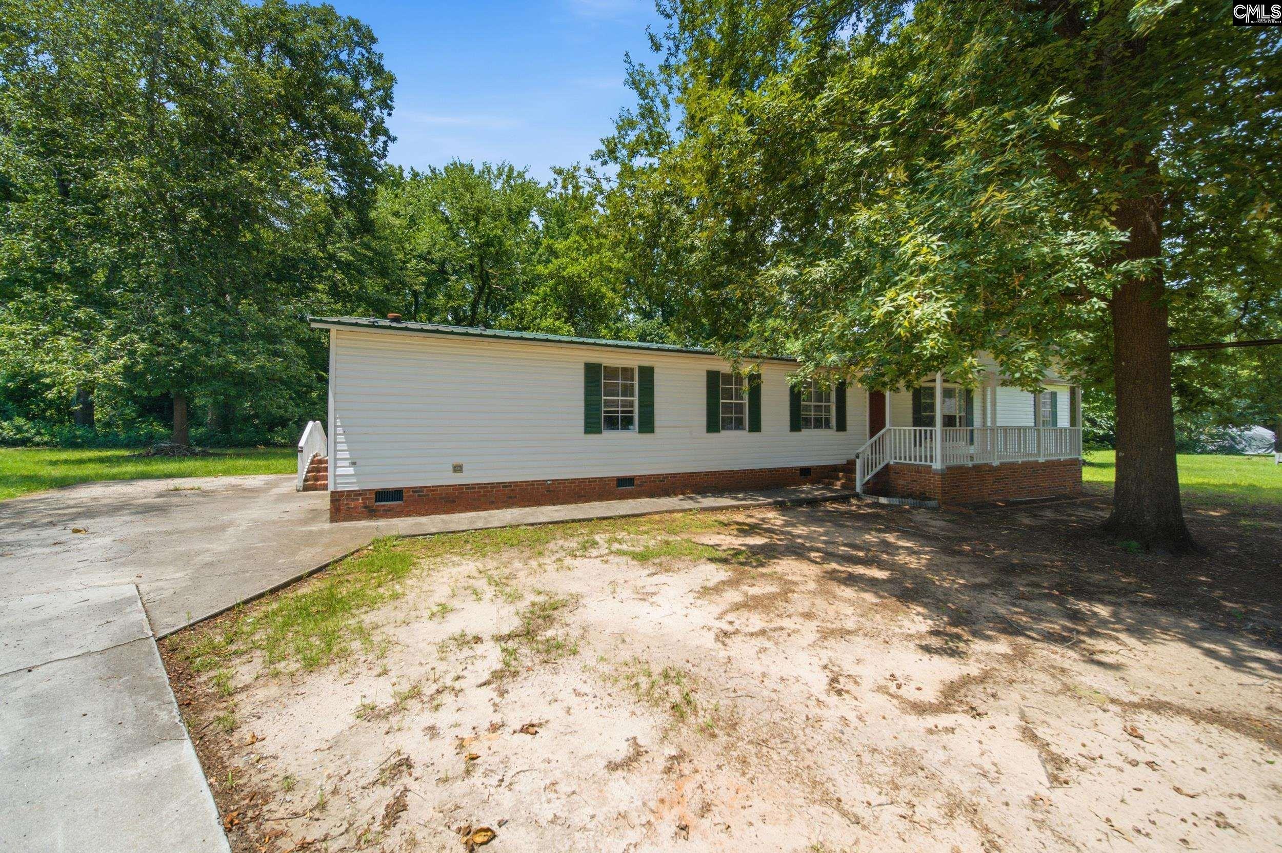 3715 Delaware Drive Dalzell, SC 29040
