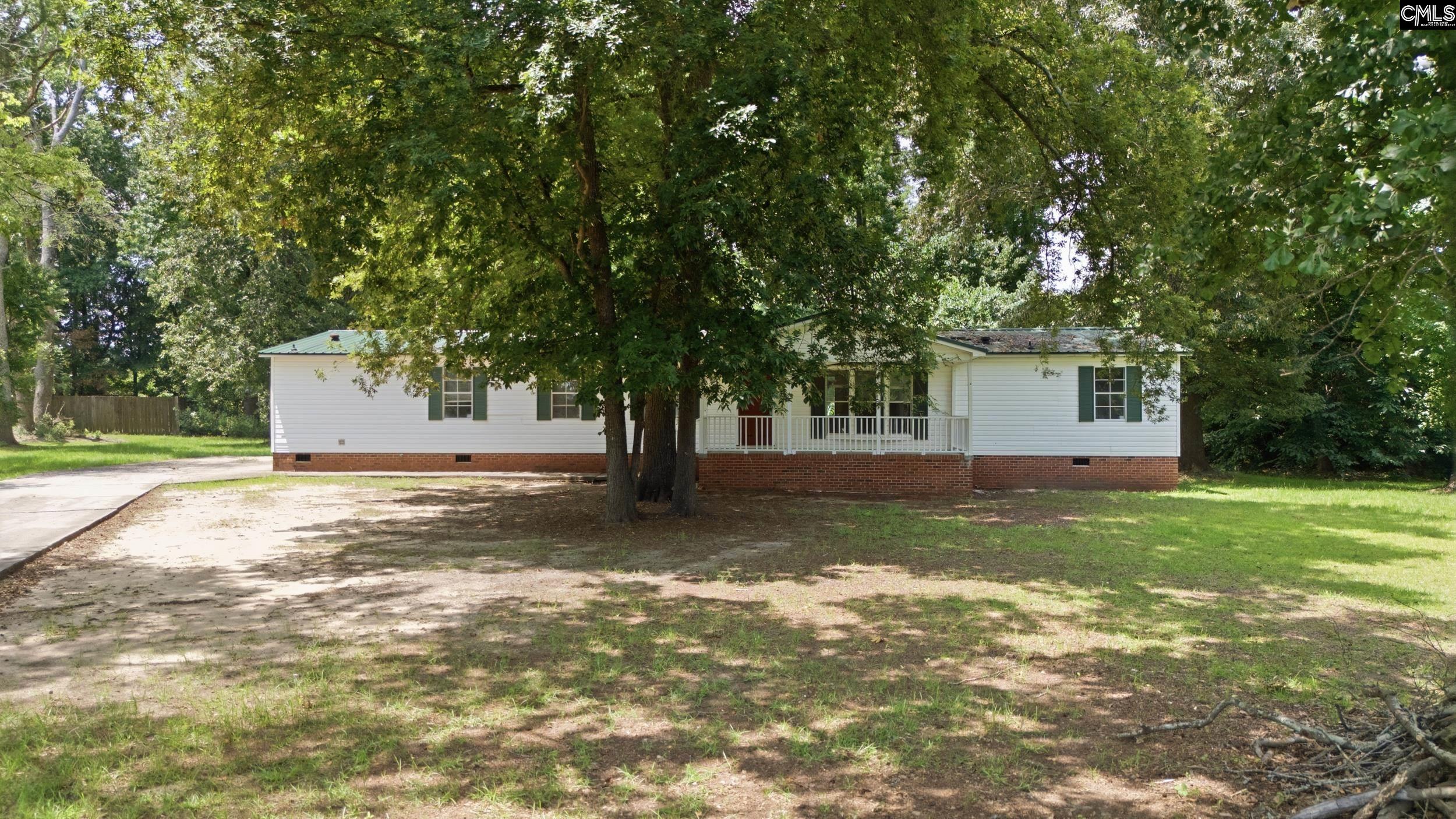 3715 Delaware Drive Dalzell, SC 29040
