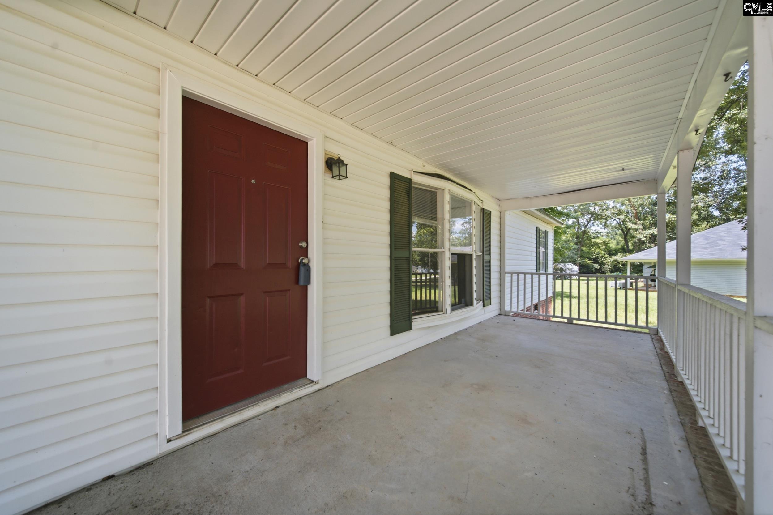 3715 Delaware Drive Dalzell, SC 29040
