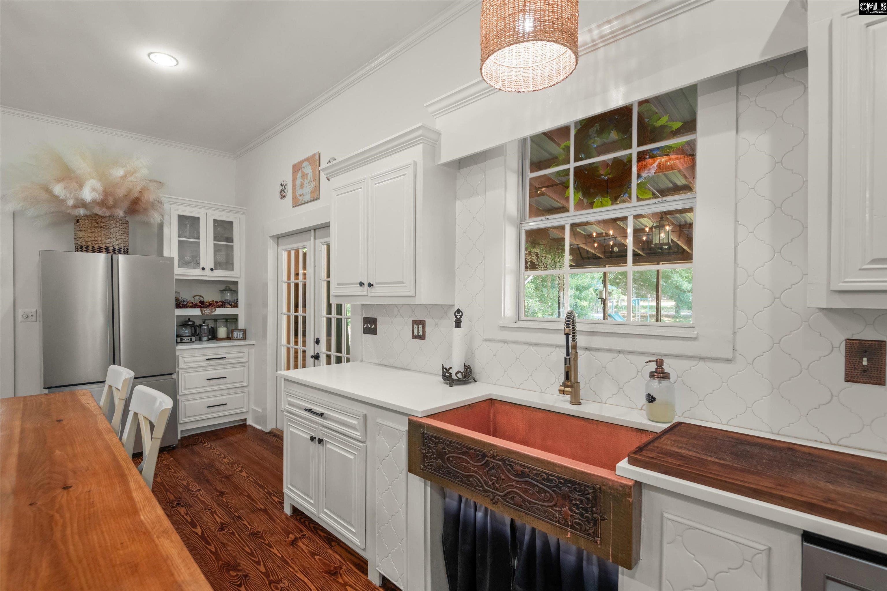 1366 Old Golf Course Road Batesburg, SC 29006