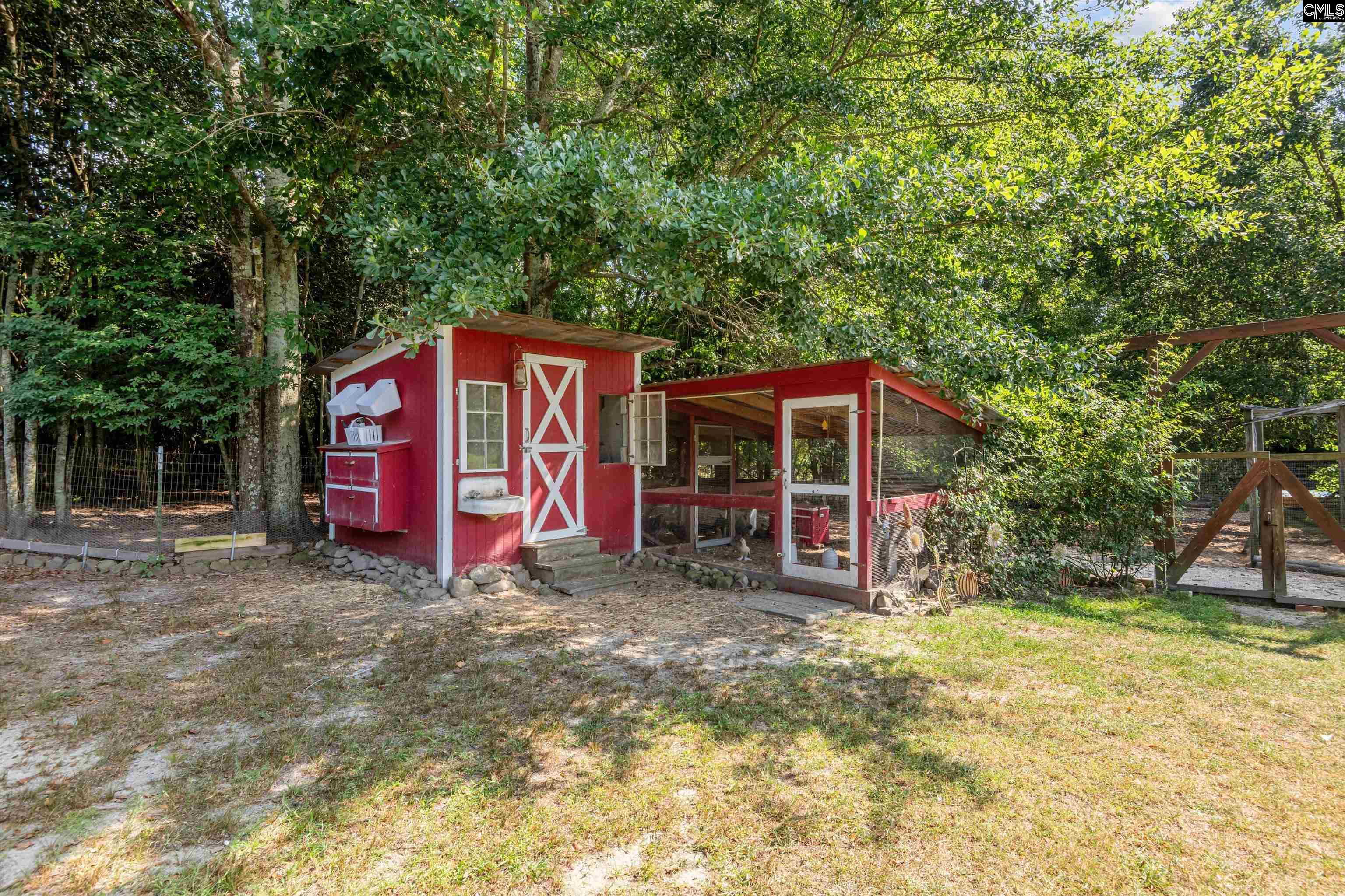 1366 Old Golf Course Road Batesburg, SC 29006