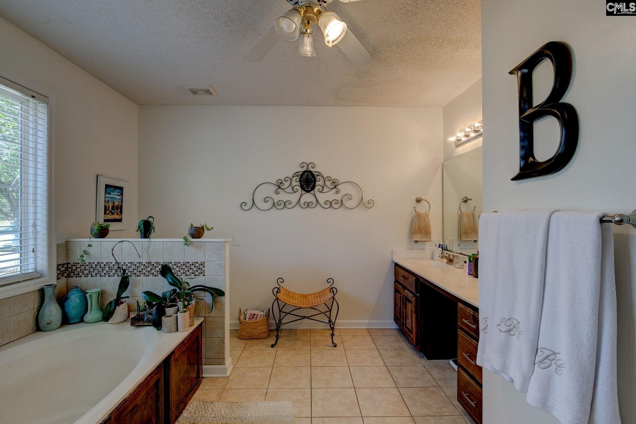 11 Riders Ridge Road Bishopville, SC 29010-9999
