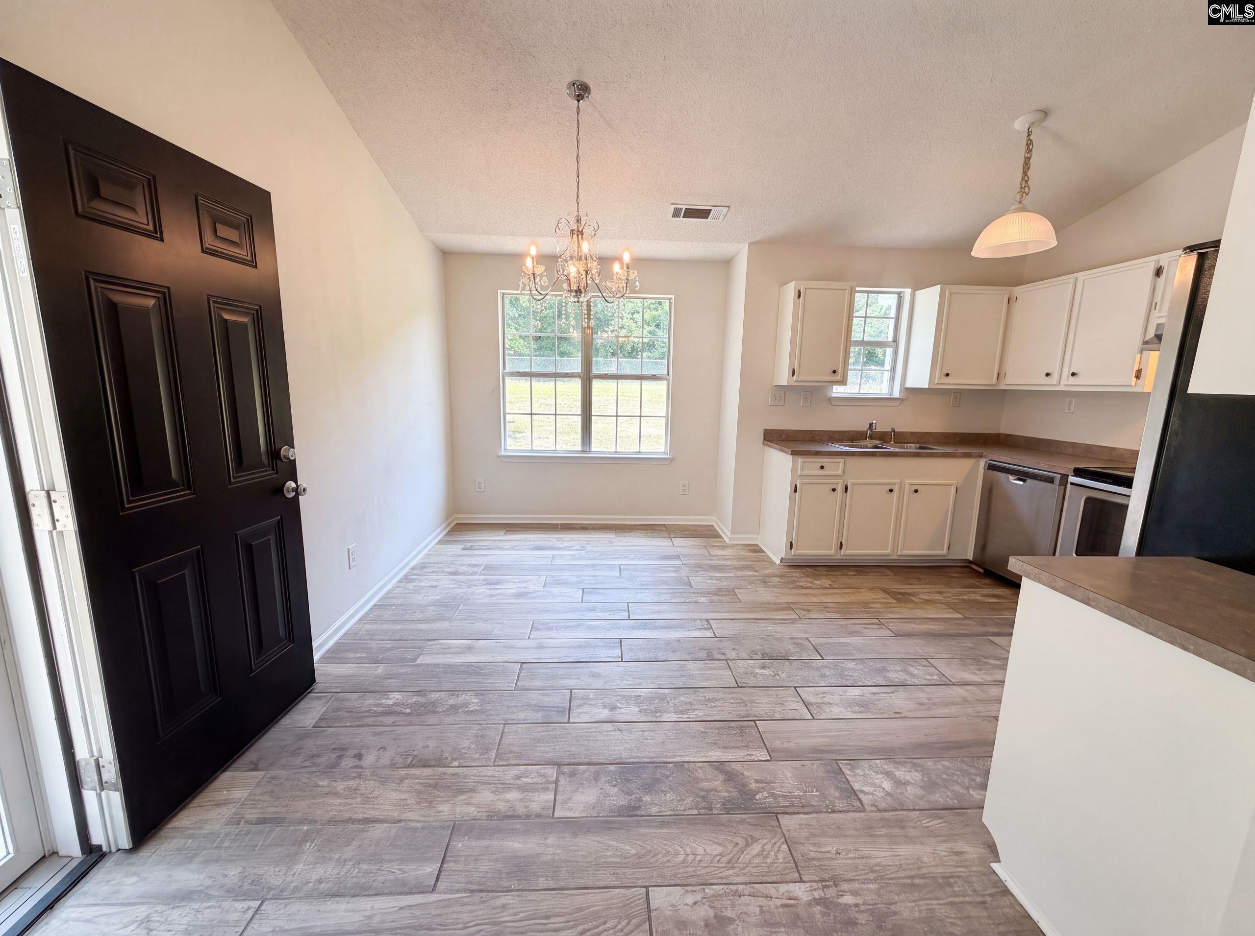 600 Railgate Loop Lugoff, SC 29078