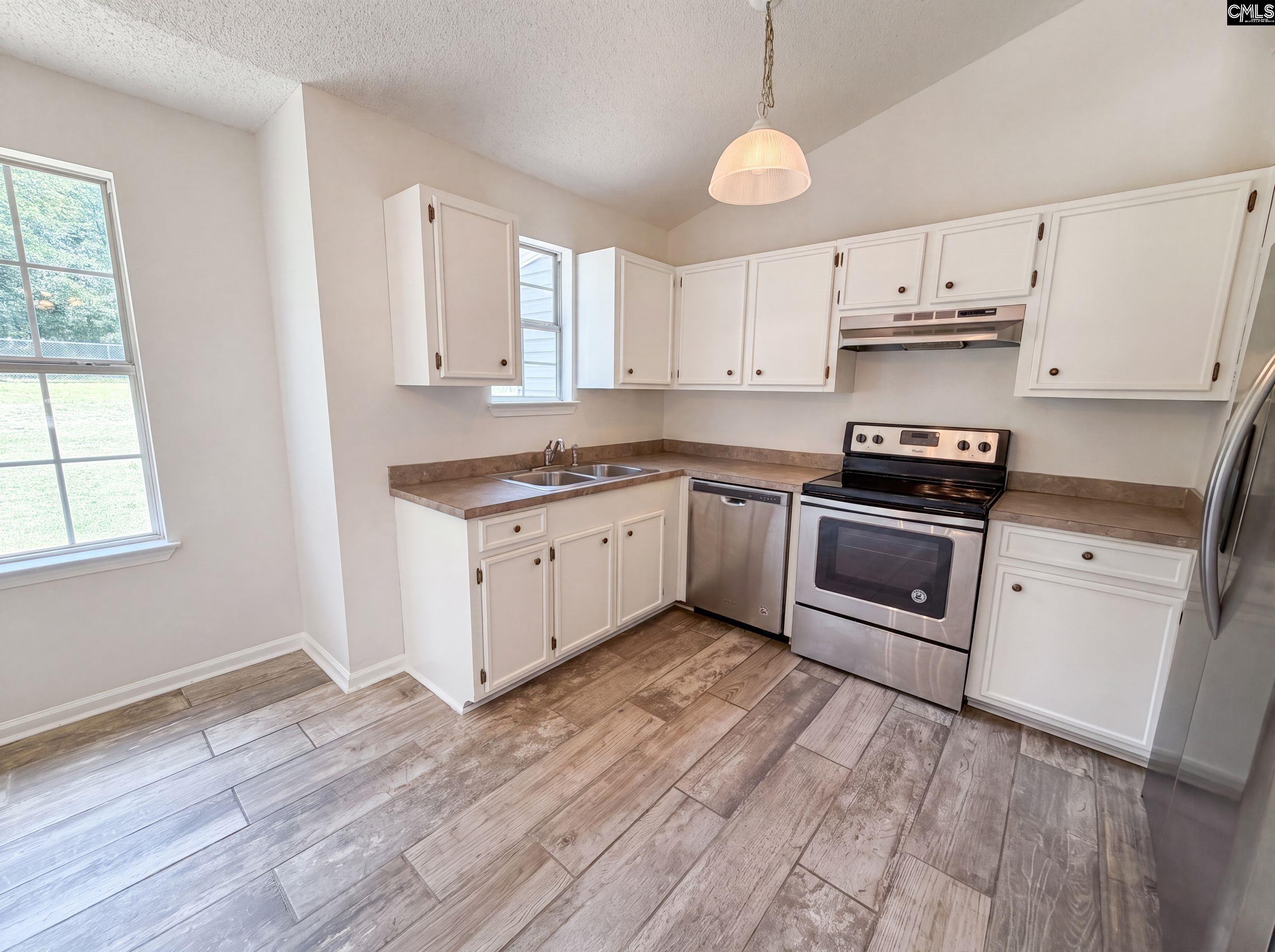 600 Railgate Loop Lugoff, SC 29078