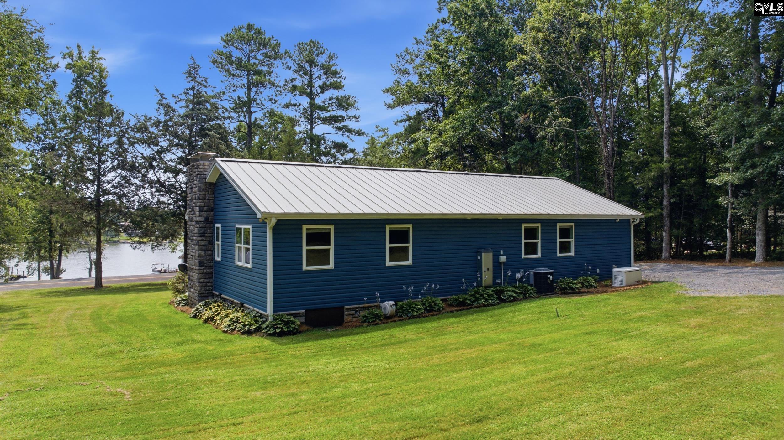 1691 Lakewood Drive Prosperity, SC 29127