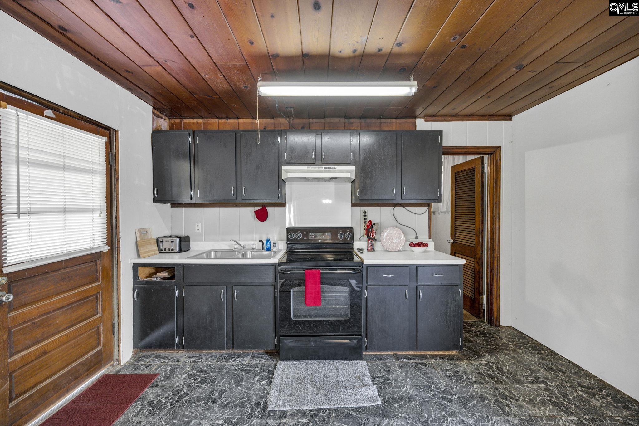 121 Coral Court Lexington, SC 29073