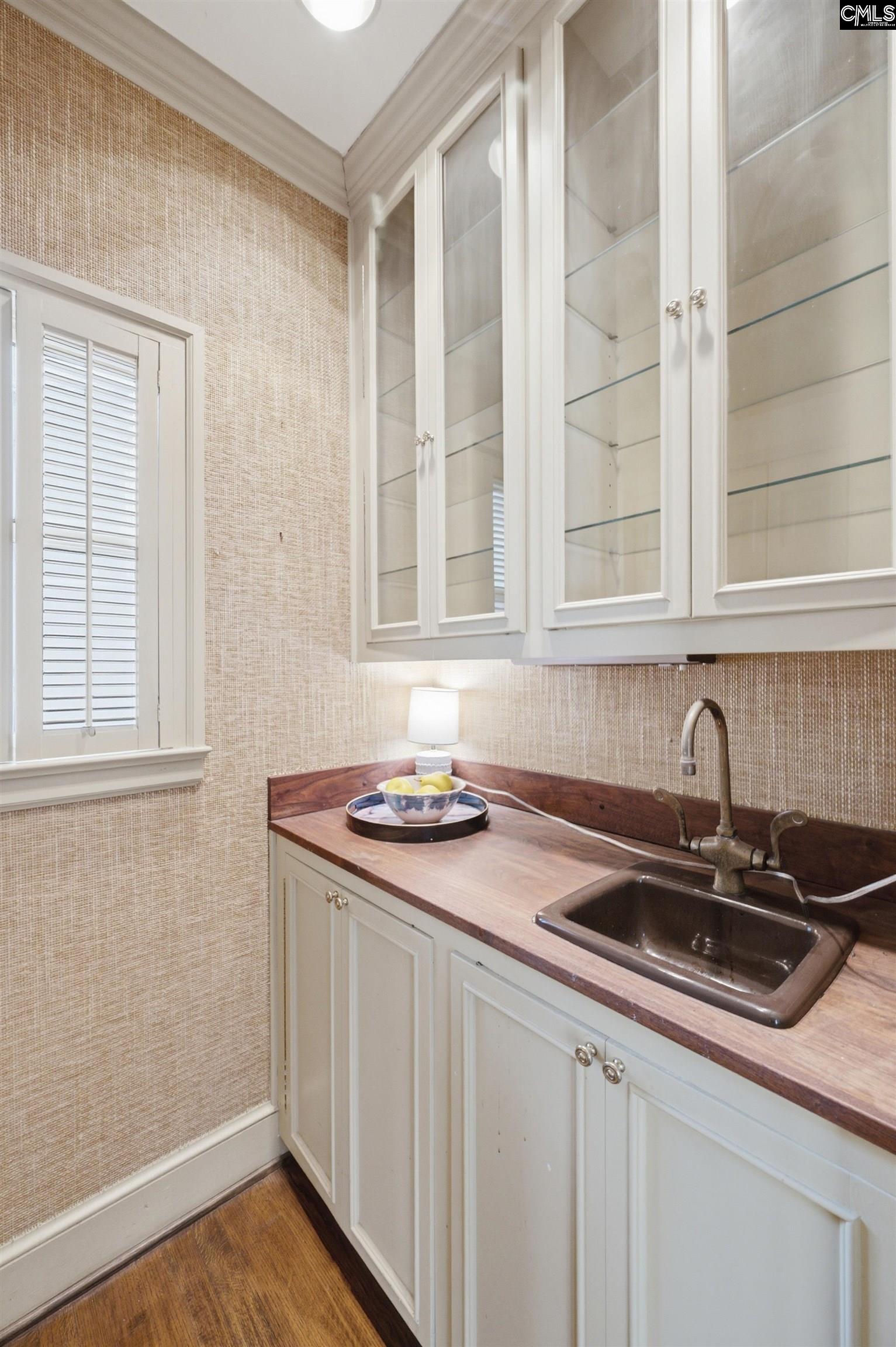 2631 Stratford Road Columbia, SC 29204
