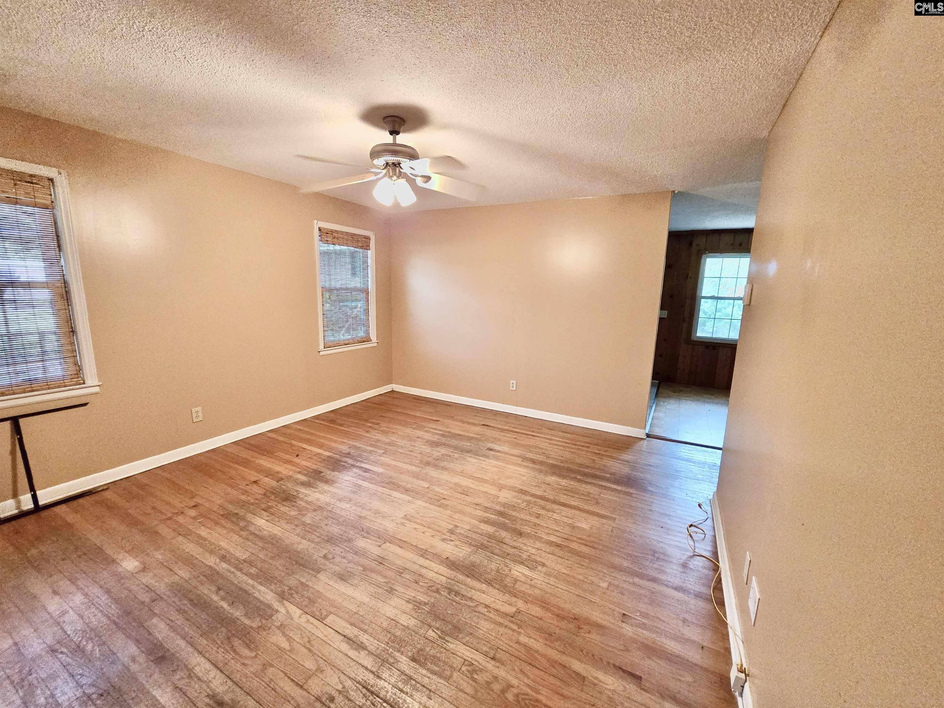 3817 Live Oak Street Columbia, SC 29205