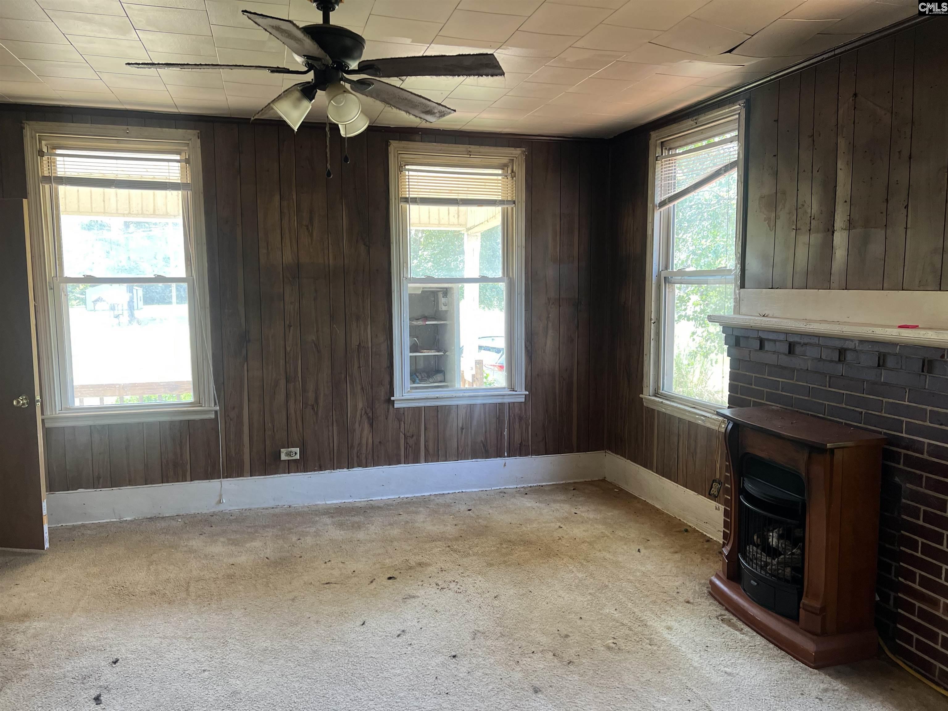 3715 Sc Highway 391 Prosperity, SC 29127