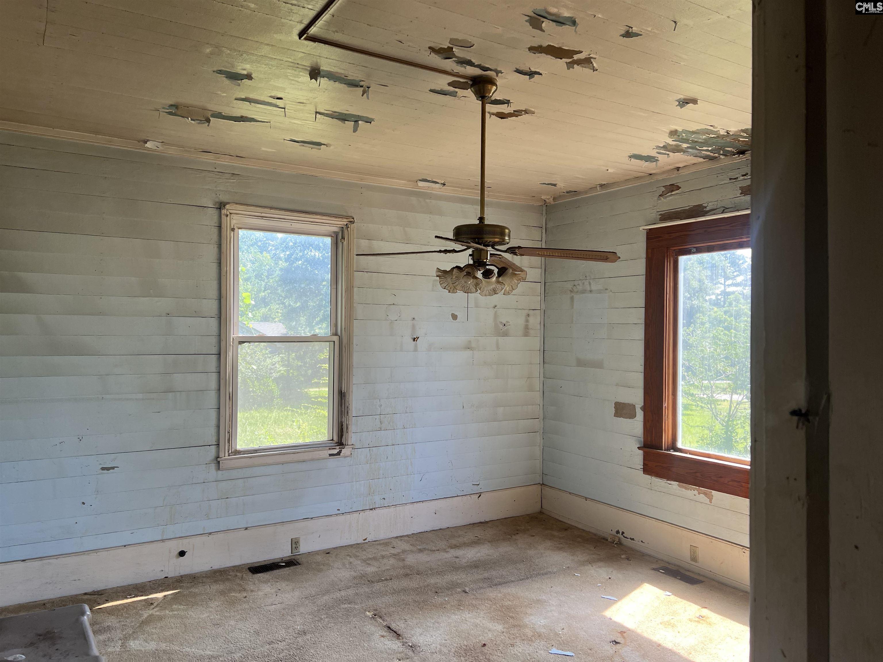 3715 Sc Highway 391 Prosperity, SC 29127
