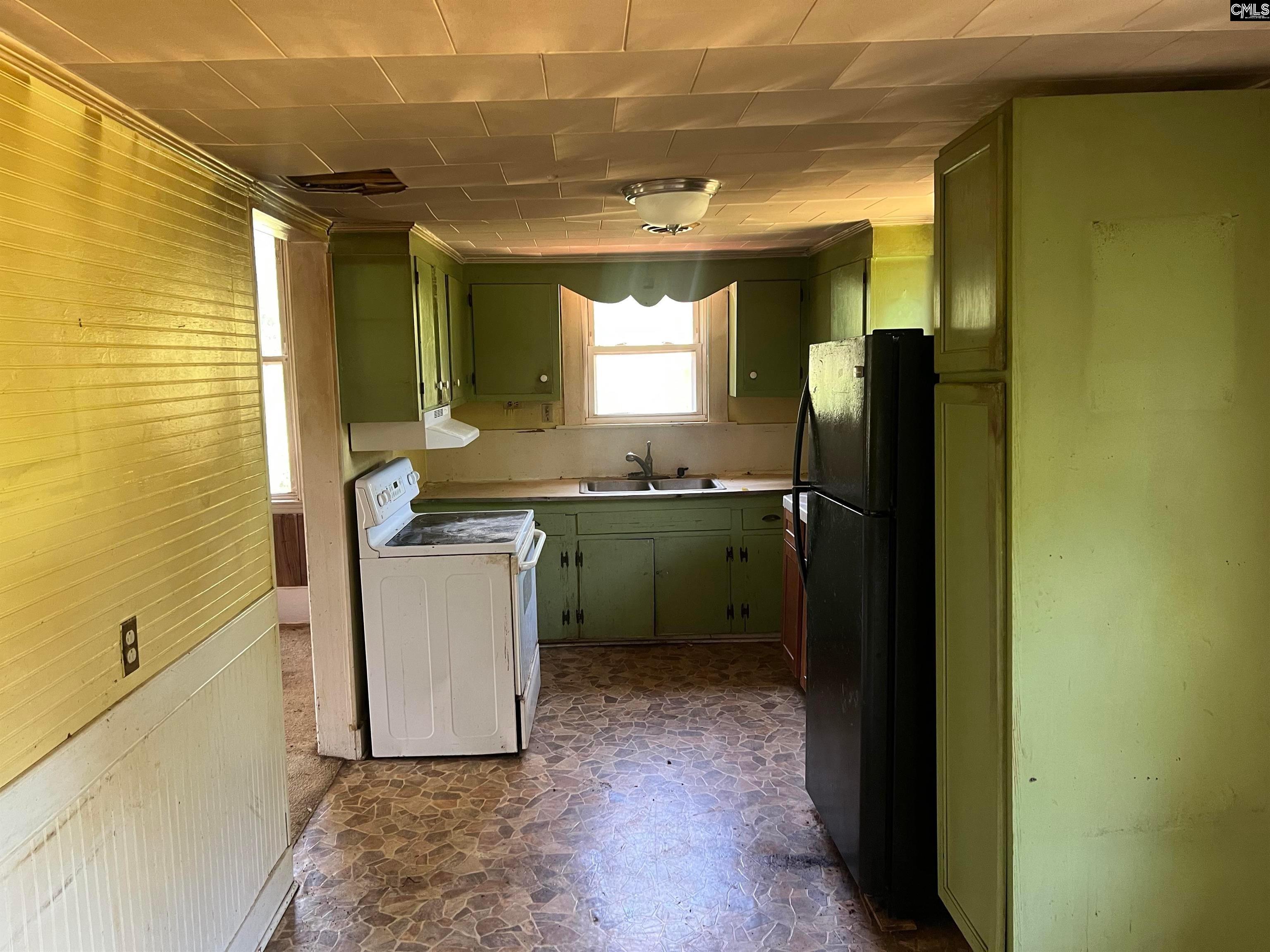 3715 Sc Highway 391 Prosperity, SC 29127