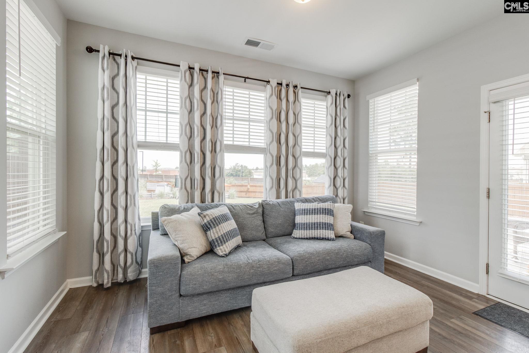 328 Underhill Drive Columbia, SC 29229