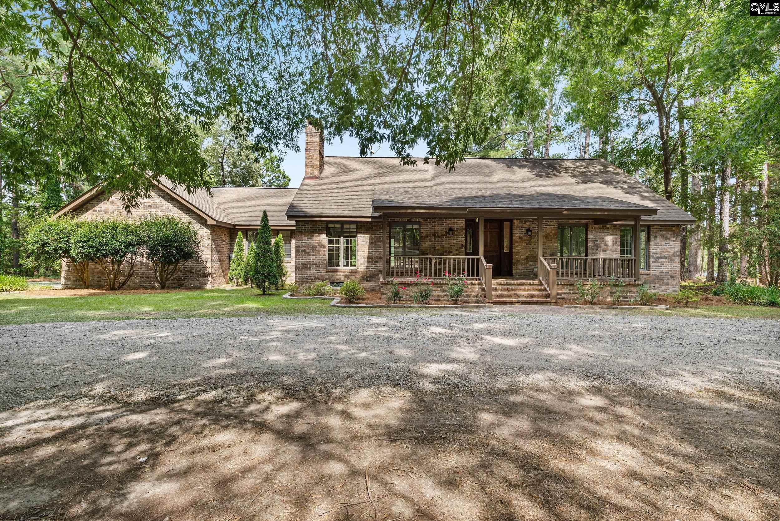1656 West Drive Cassatt, SC 29032