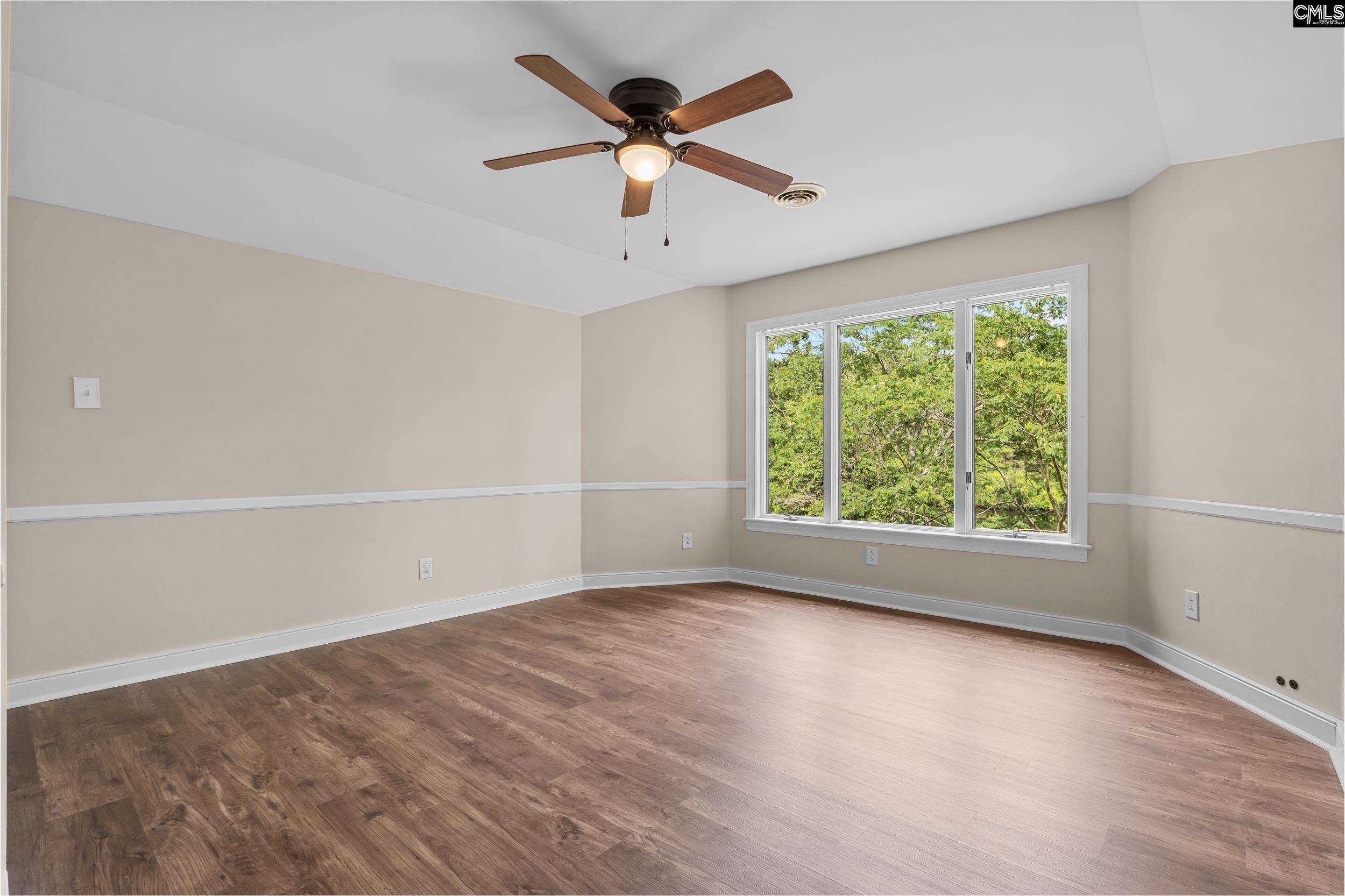 1656 West Drive Cassatt, SC 29032