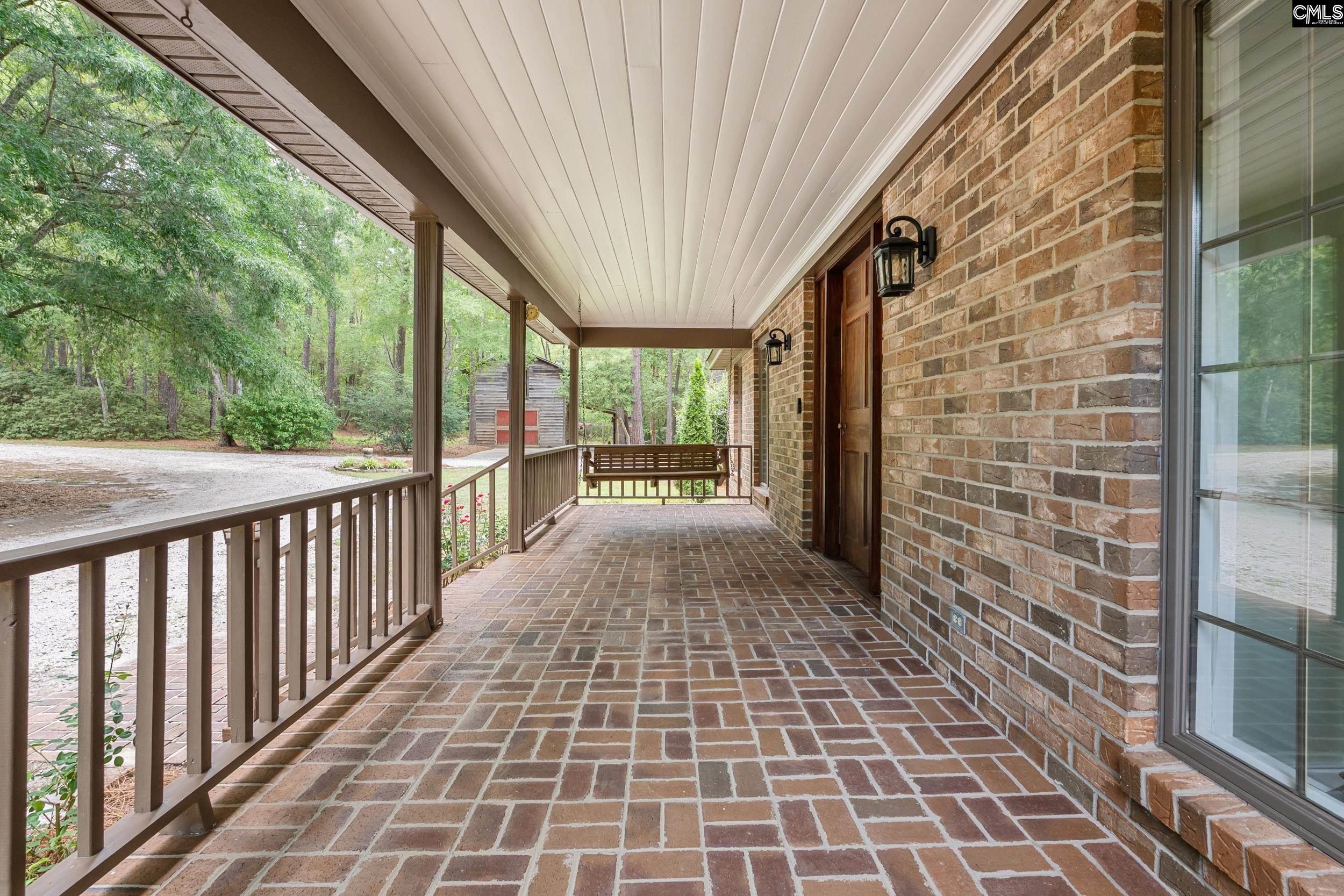 1656 West Drive Cassatt, SC 29032