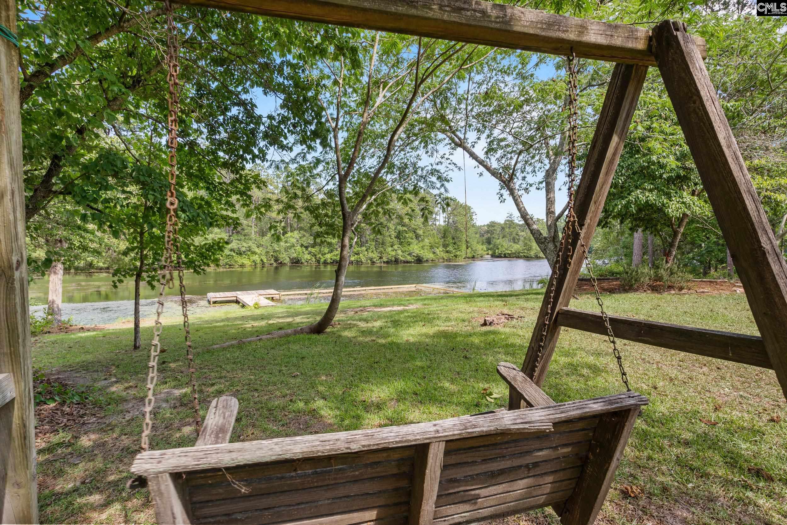 1656 West Drive Cassatt, SC 29032
