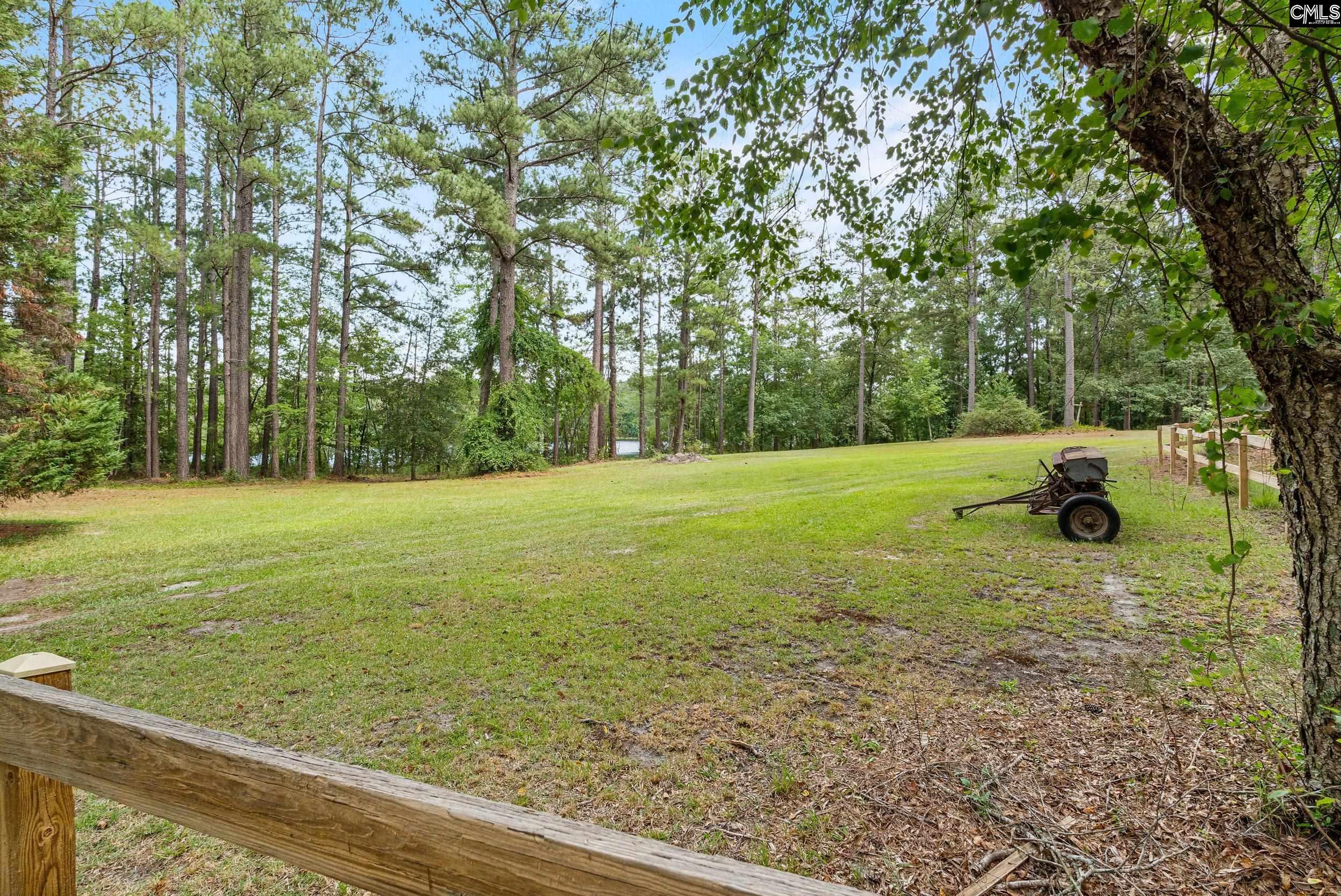 1656 West Drive Cassatt, SC 29032