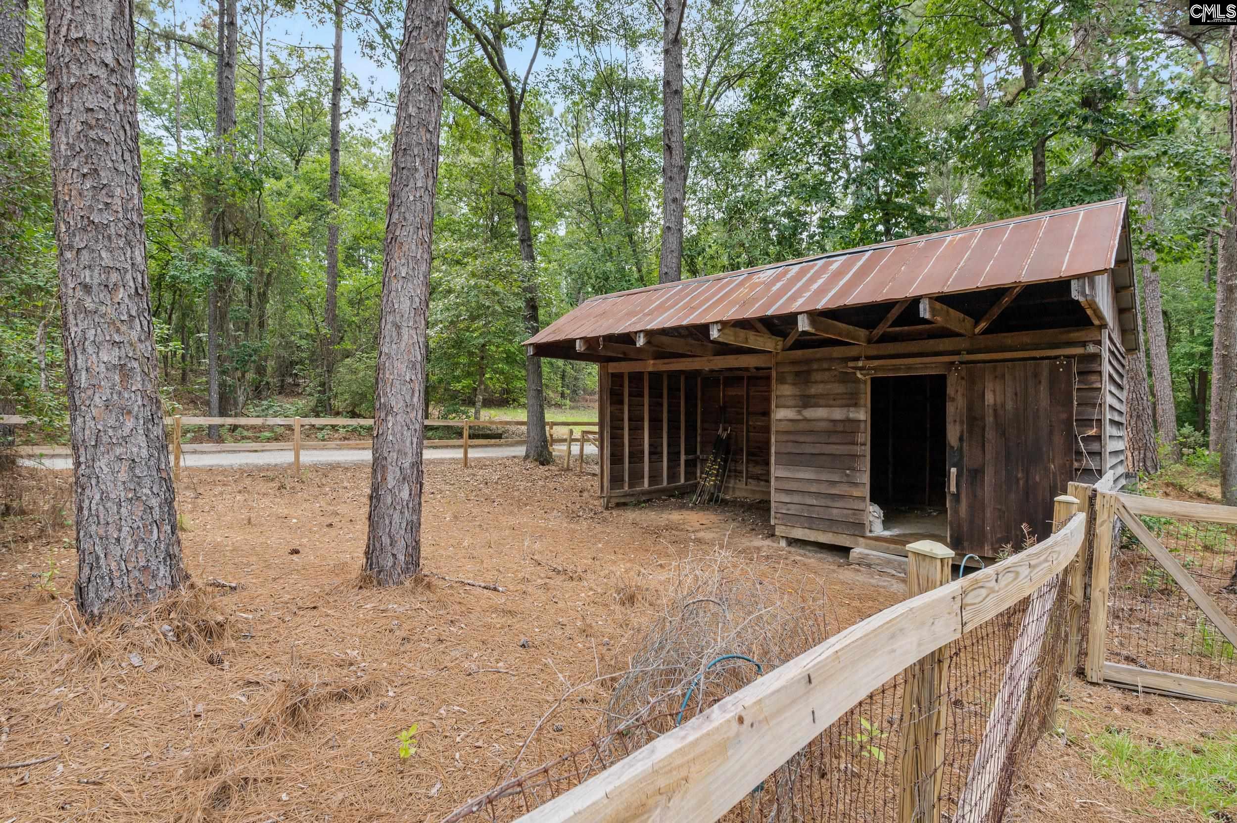 1656 West Drive Cassatt, SC 29032