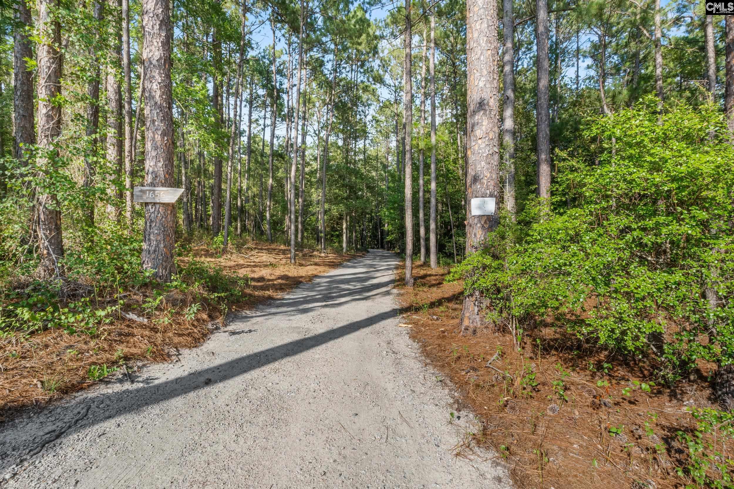 1656 West Drive Cassatt, SC 29032