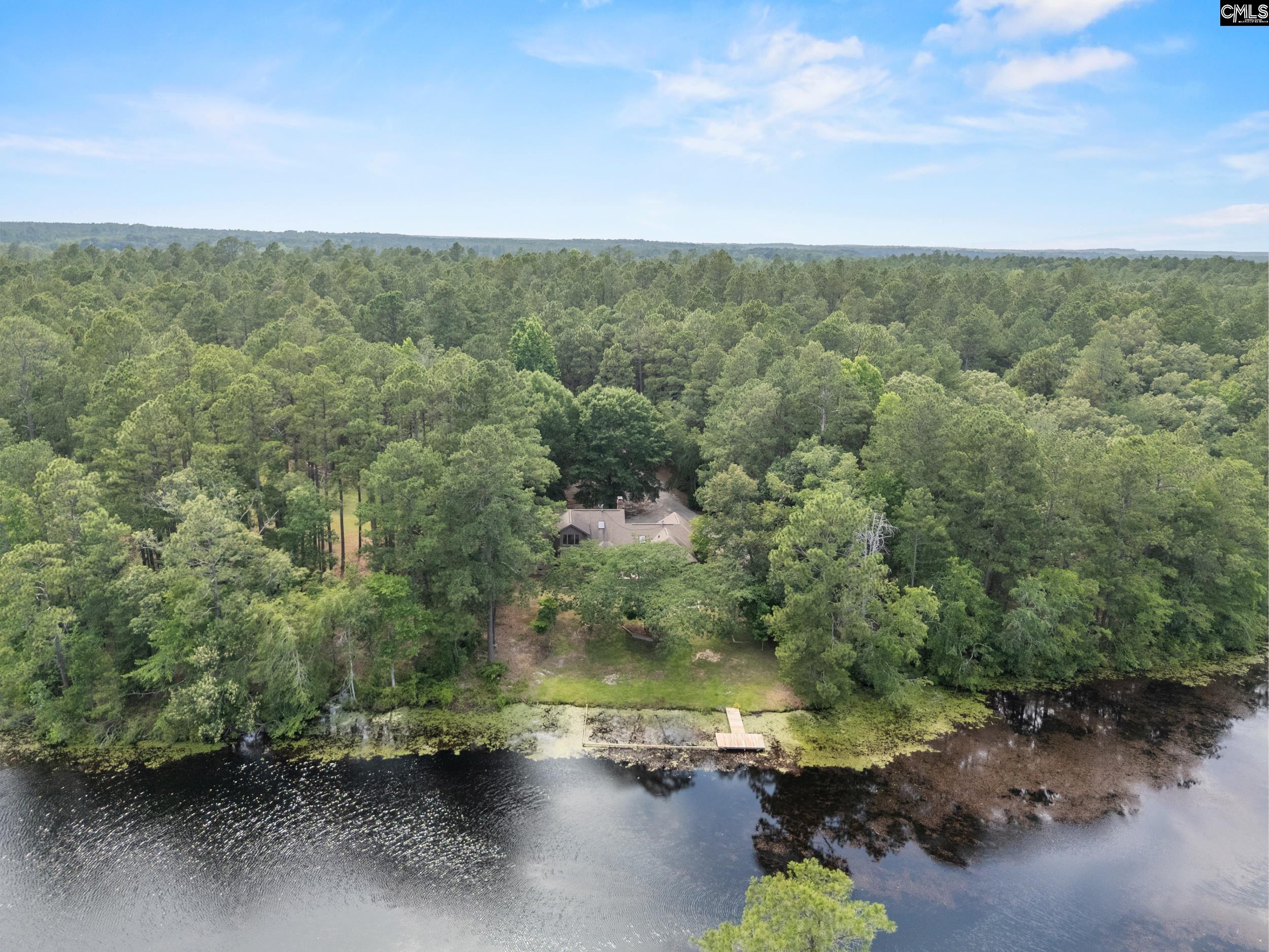 1656 West Drive Cassatt, SC 29032