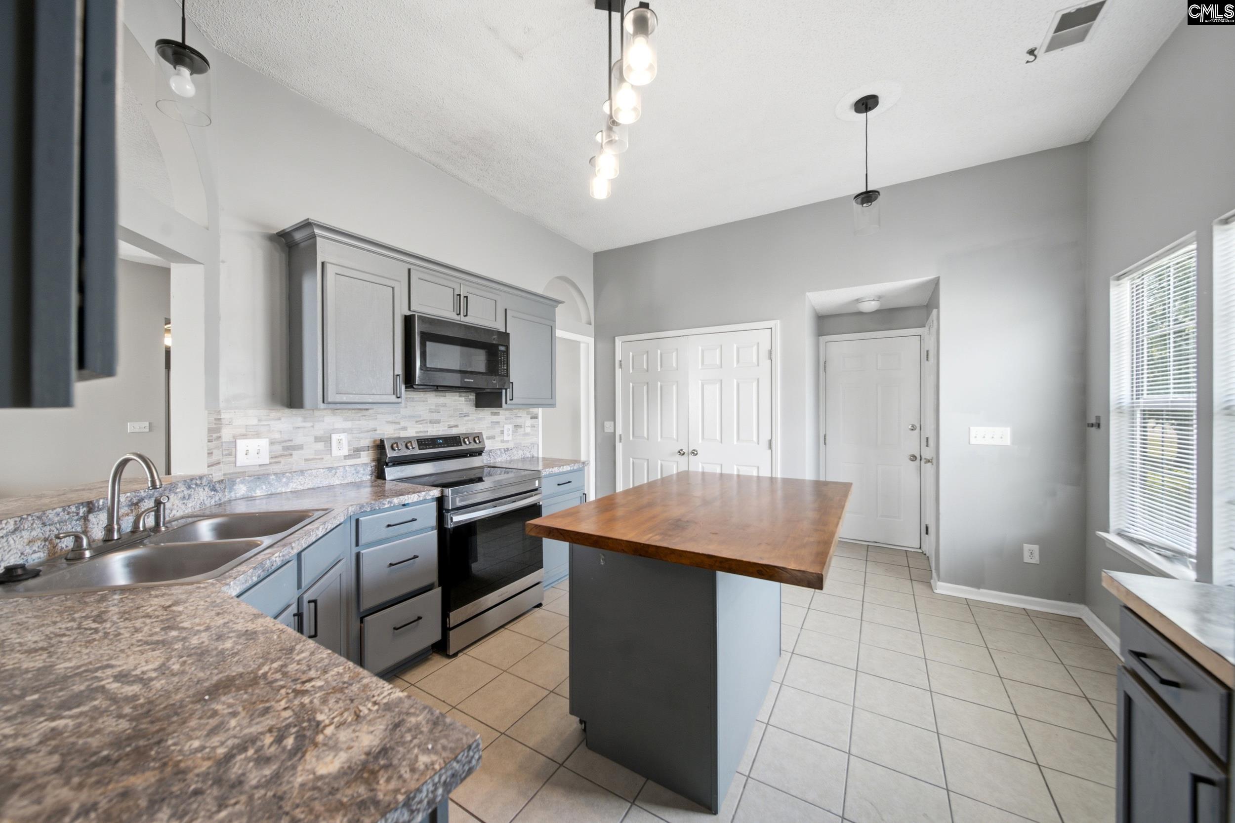 517 Timber Crest Drive Columbia, SC 29229