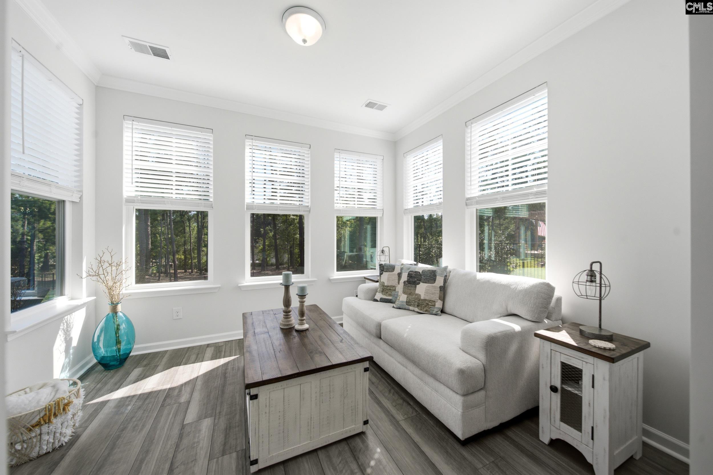 372 Harbour Pointe Drive Columbia, SC 29229