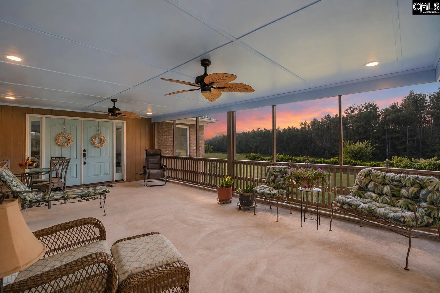 187 Peach Tree Street Ward, SC 29166